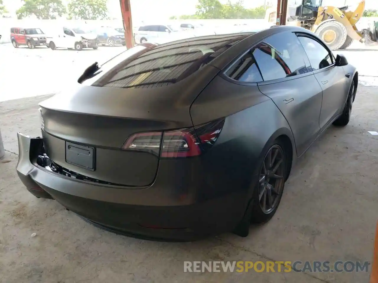 4 Photograph of a damaged car 5YJ3E1EB6NF104614 TESLA MODEL 3 2022