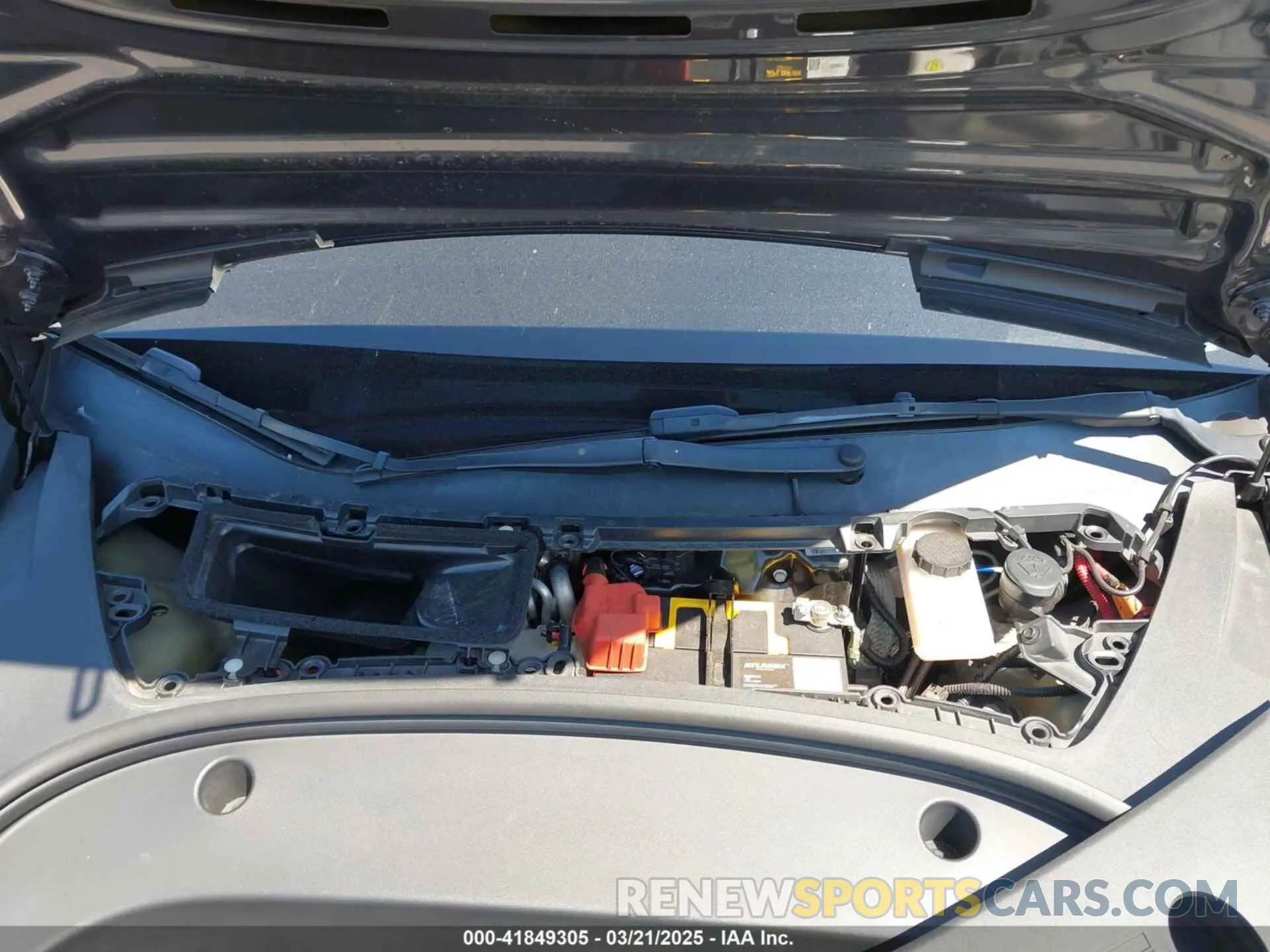 10 Photograph of a damaged car 5YJ3E1EB6NF105861 TESLA MODEL 3 2022