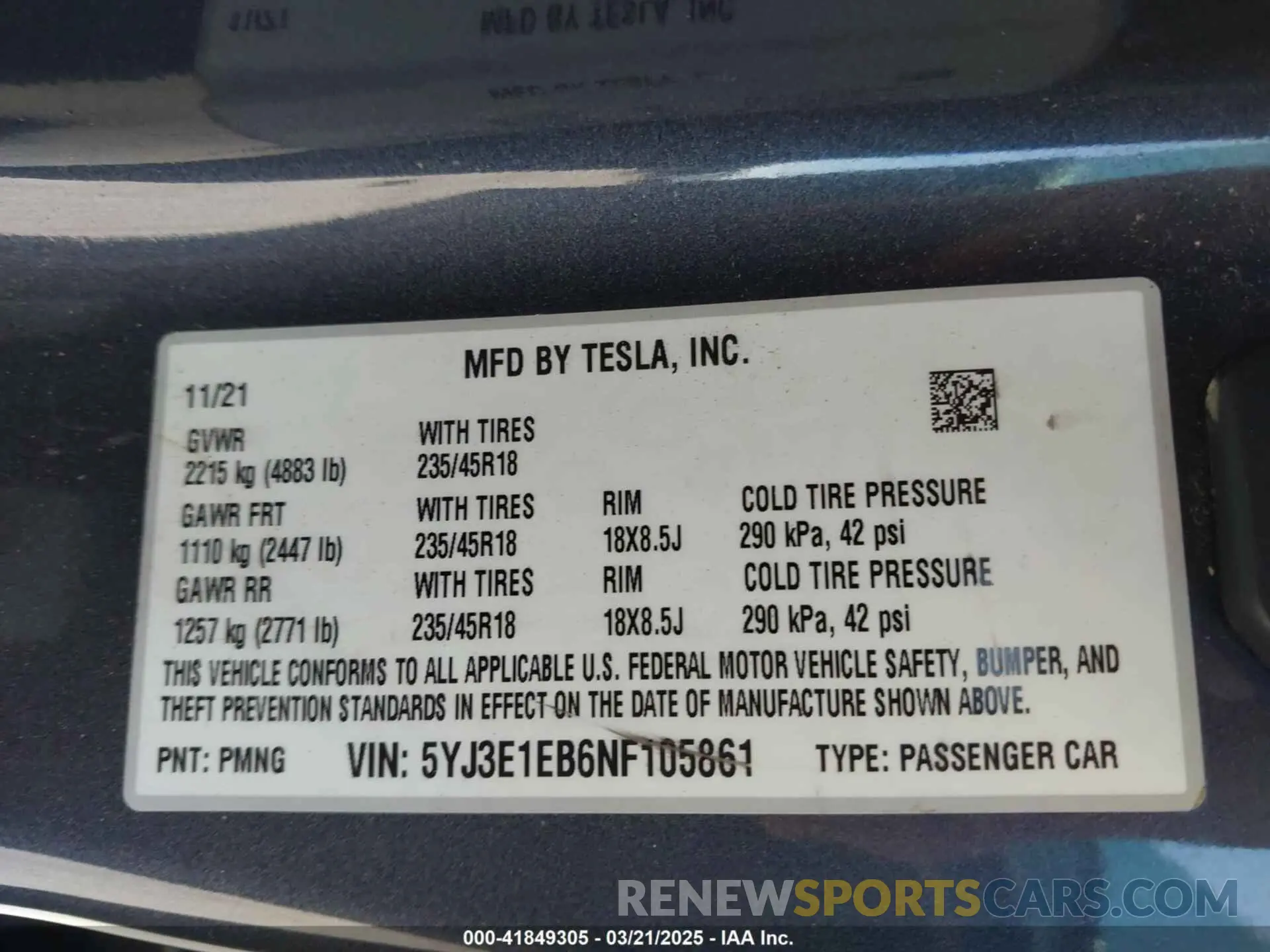 9 Photograph of a damaged car 5YJ3E1EB6NF105861 TESLA MODEL 3 2022