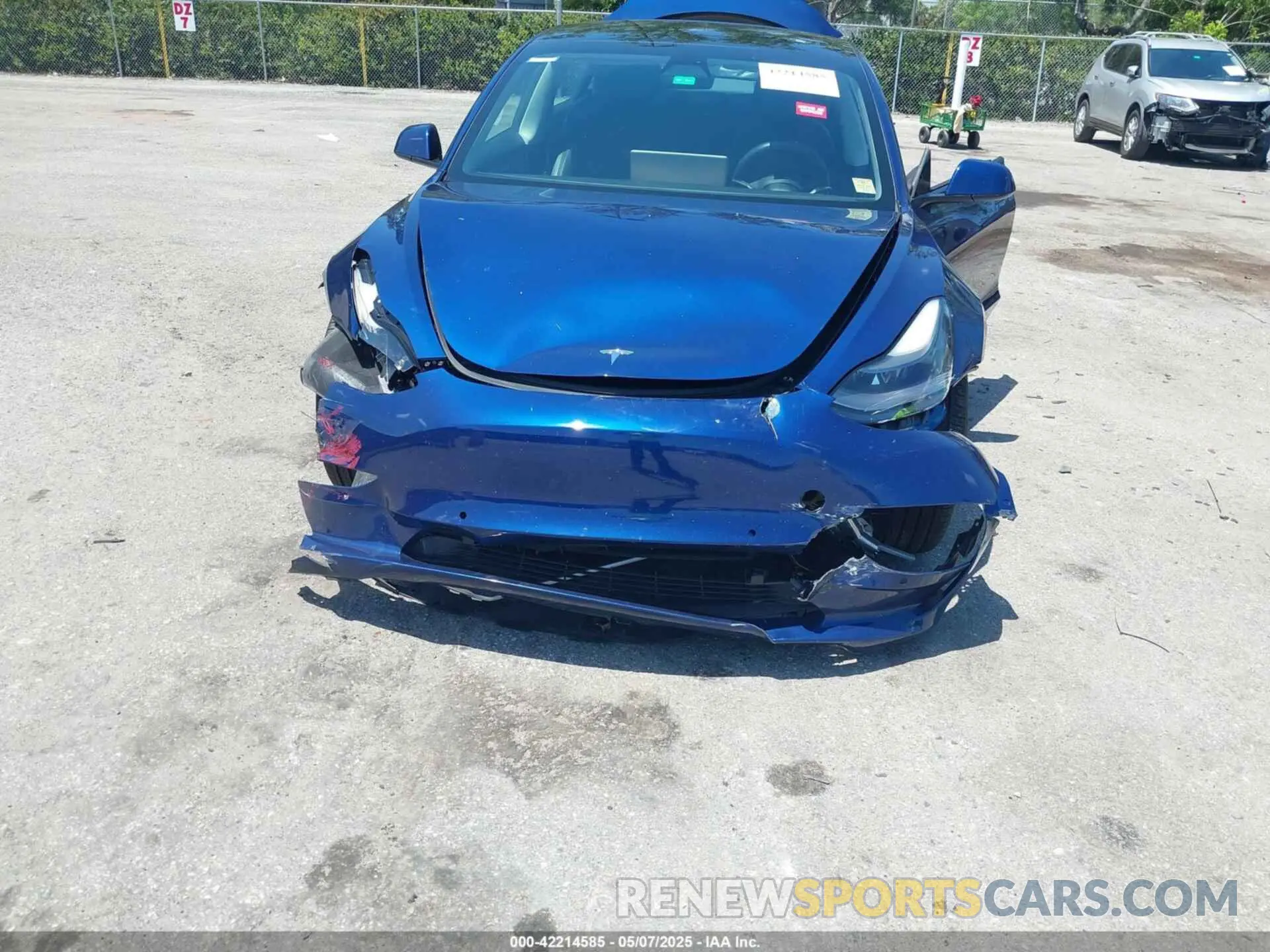 6 Photograph of a damaged car 5YJ3E1EB6NF106038 TESLA MODEL 3 2022