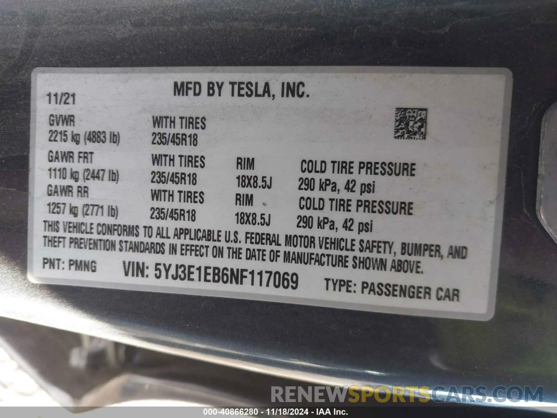 9 Photograph of a damaged car 5YJ3E1EB6NF117069 TESLA MODEL 3 2022