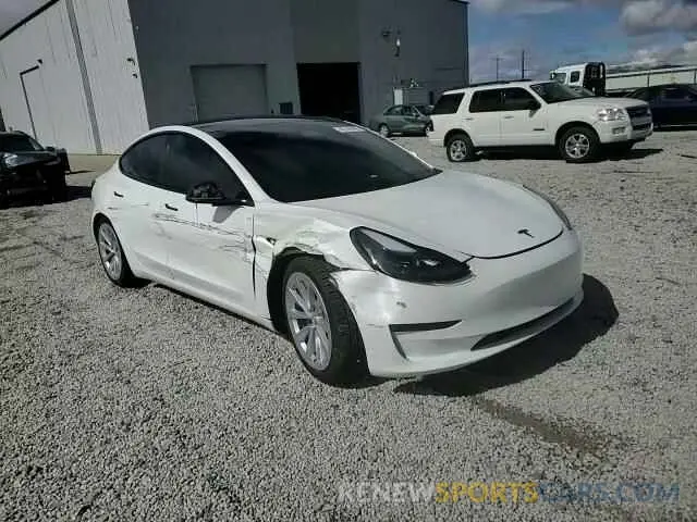 11 Photograph of a damaged car 5YJ3E1EB6NF139251 TESLA MODEL 3 2022