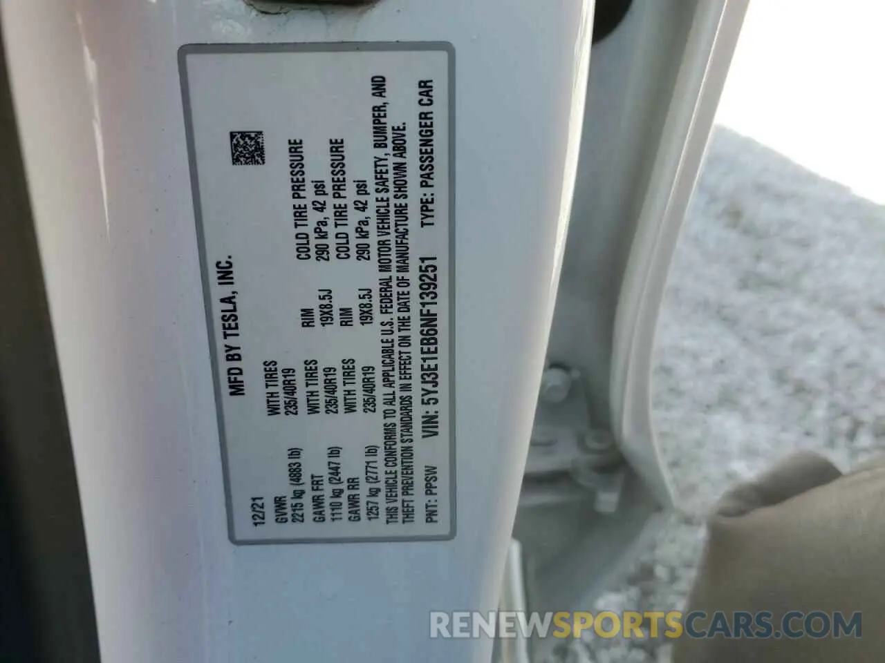 14 Photograph of a damaged car 5YJ3E1EB6NF139251 TESLA MODEL 3 2022