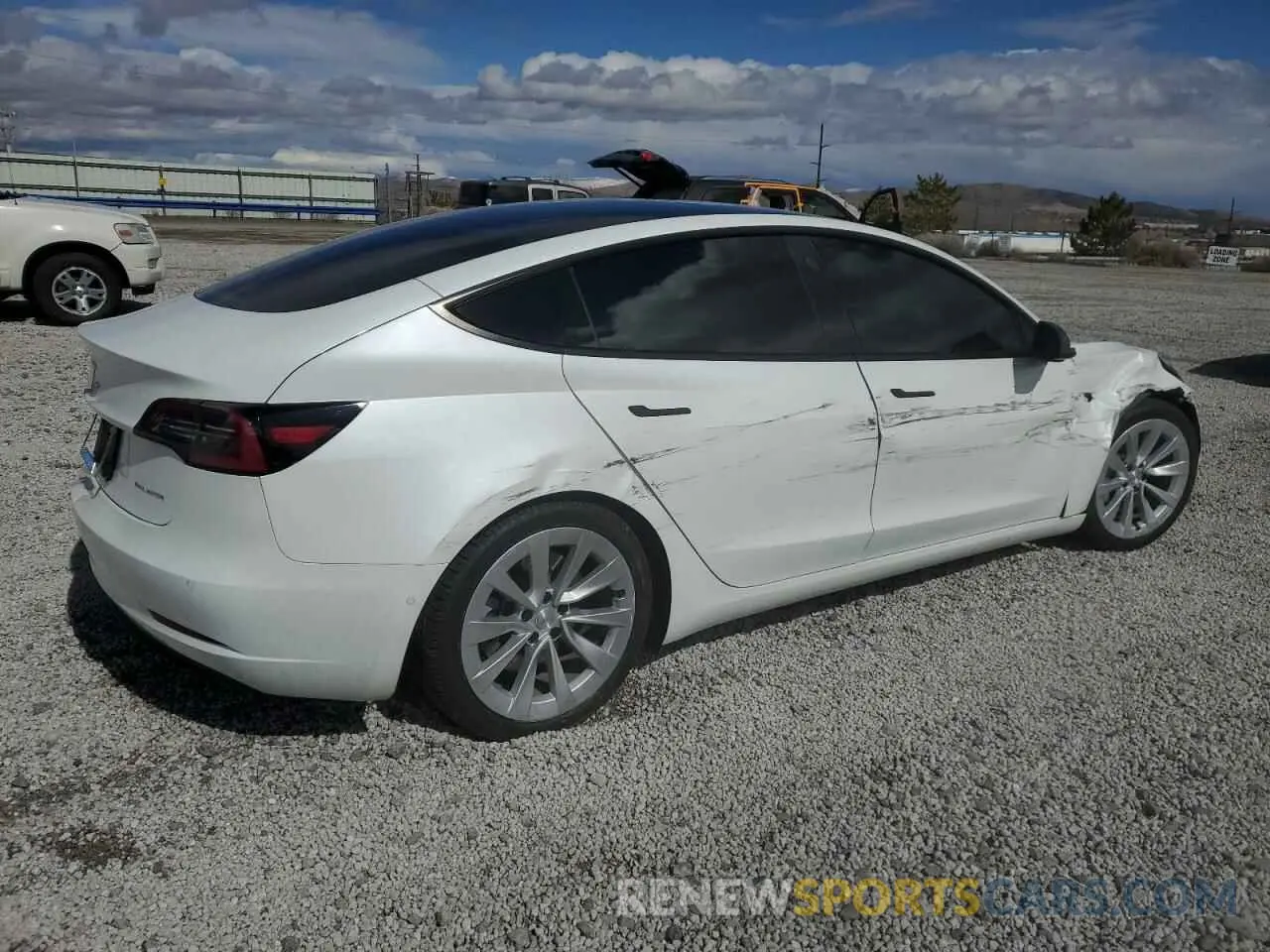 3 Photograph of a damaged car 5YJ3E1EB6NF139251 TESLA MODEL 3 2022