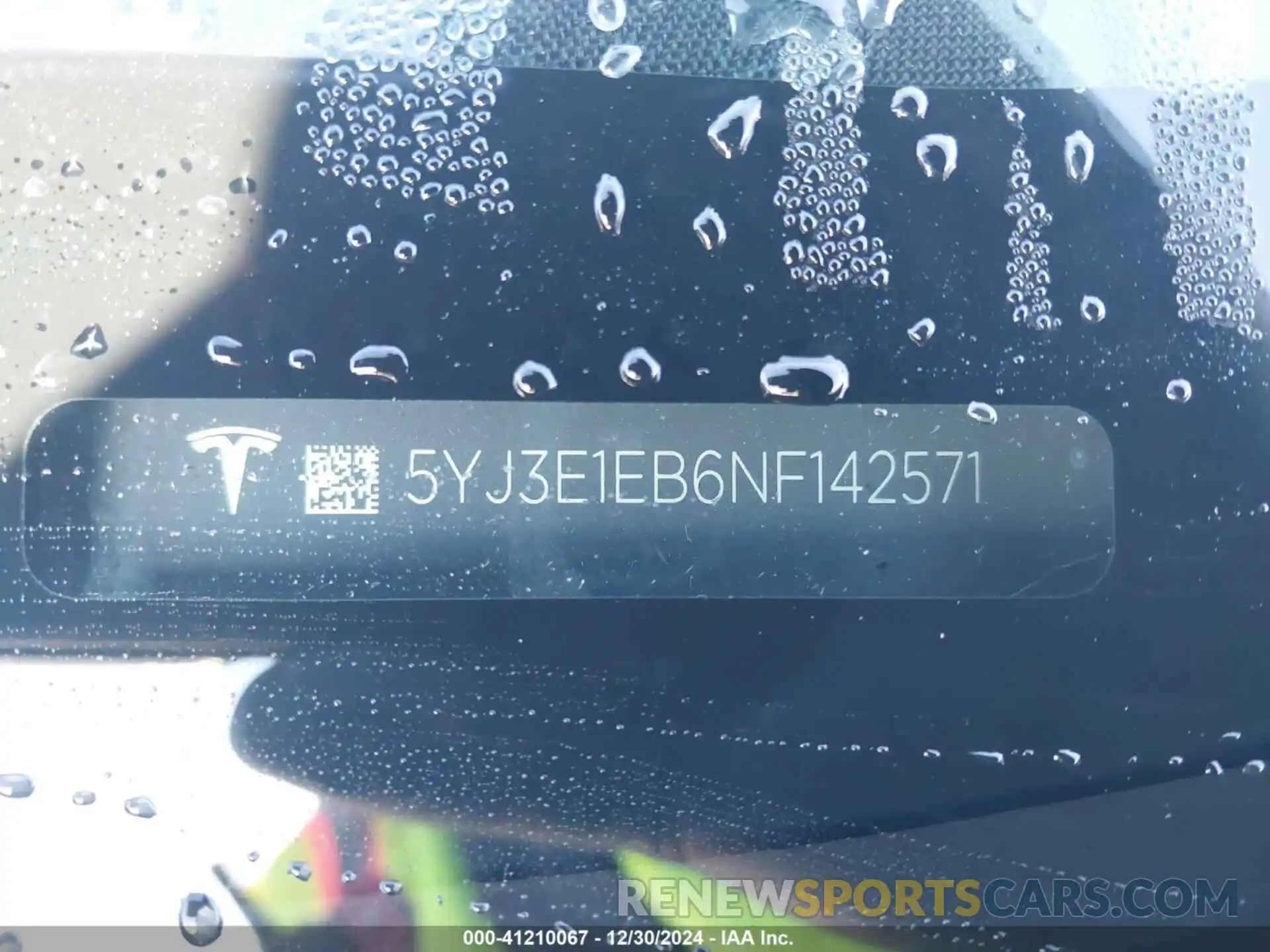 9 Photograph of a damaged car 5YJ3E1EB6NF142571 TESLA MODEL 3 2022