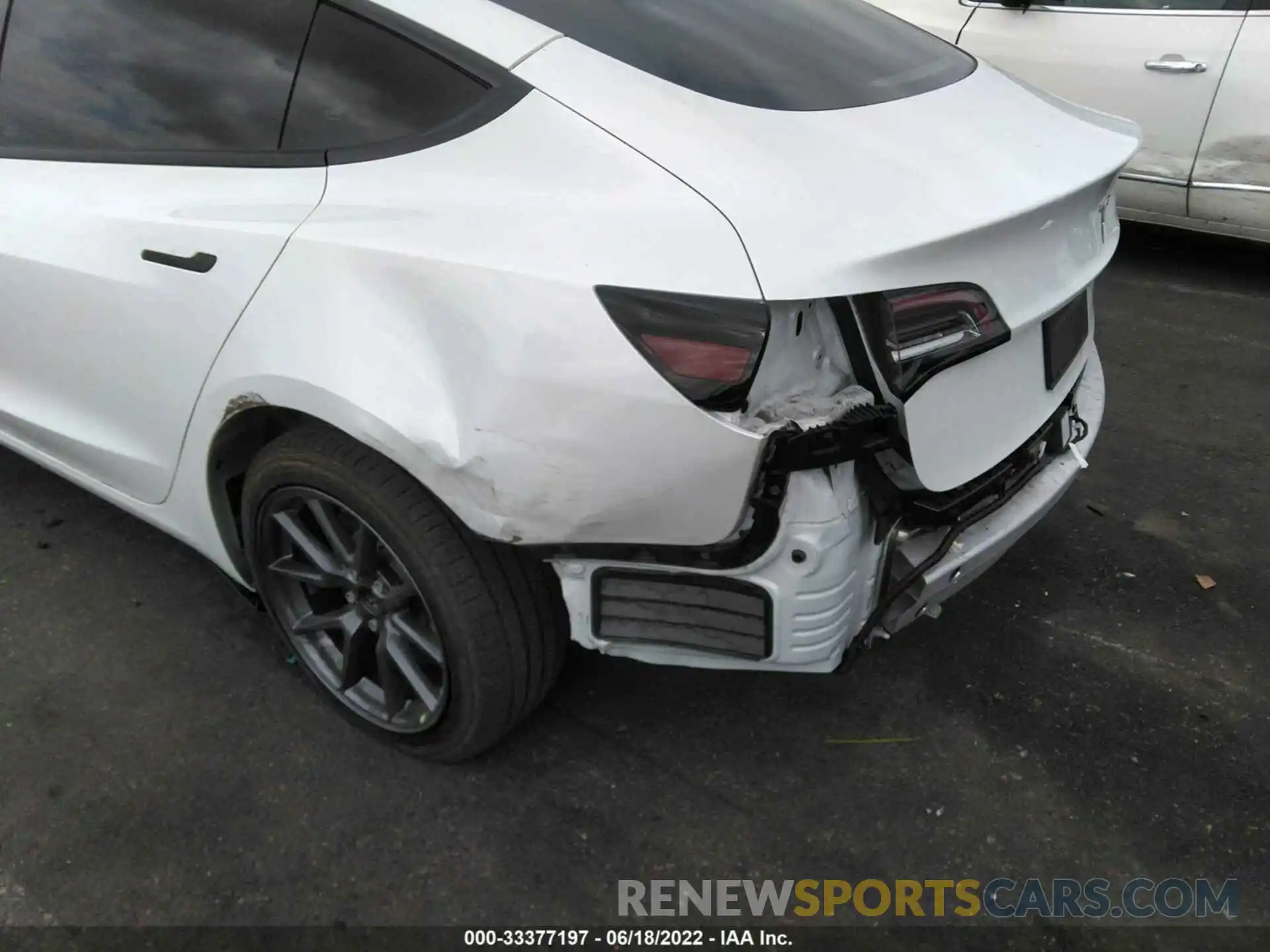 6 Photograph of a damaged car 5YJ3E1EB6NF177188 TESLA MODEL 3 2022