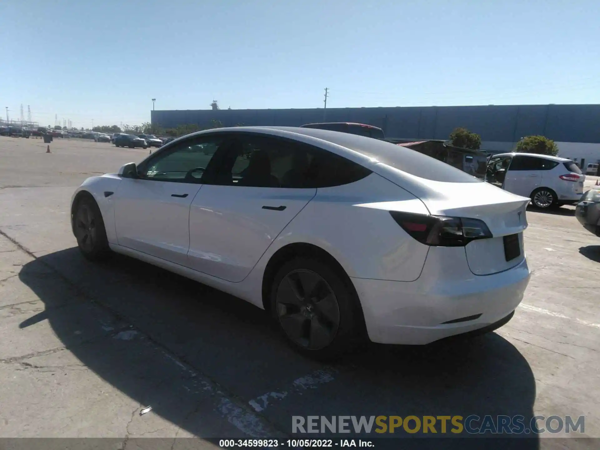 3 Photograph of a damaged car 5YJ3E1EB6NF182651 TESLA MODEL 3 2022