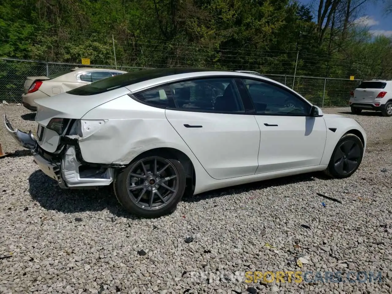 3 Photograph of a damaged car 5YJ3E1EB6NF184352 TESLA MODEL 3 2022