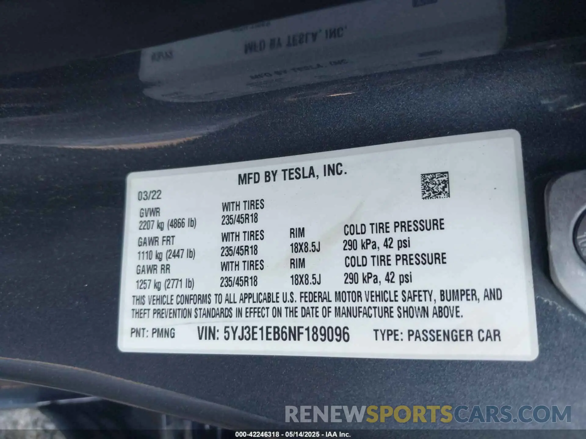 9 Photograph of a damaged car 5YJ3E1EB6NF189096 TESLA MODEL 3 2022