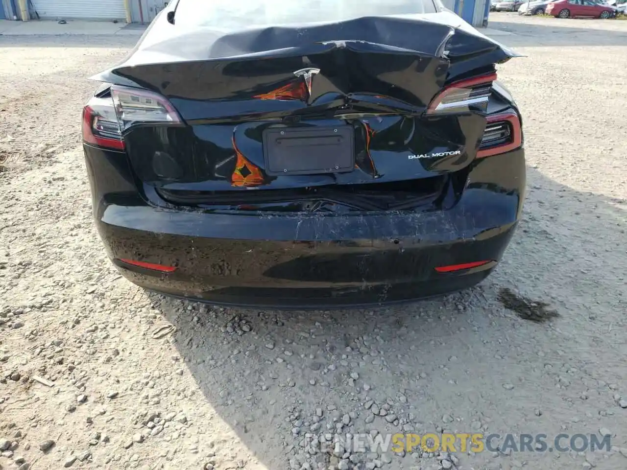 9 Photograph of a damaged car 5YJ3E1EB6NF189812 TESLA MODEL 3 2022