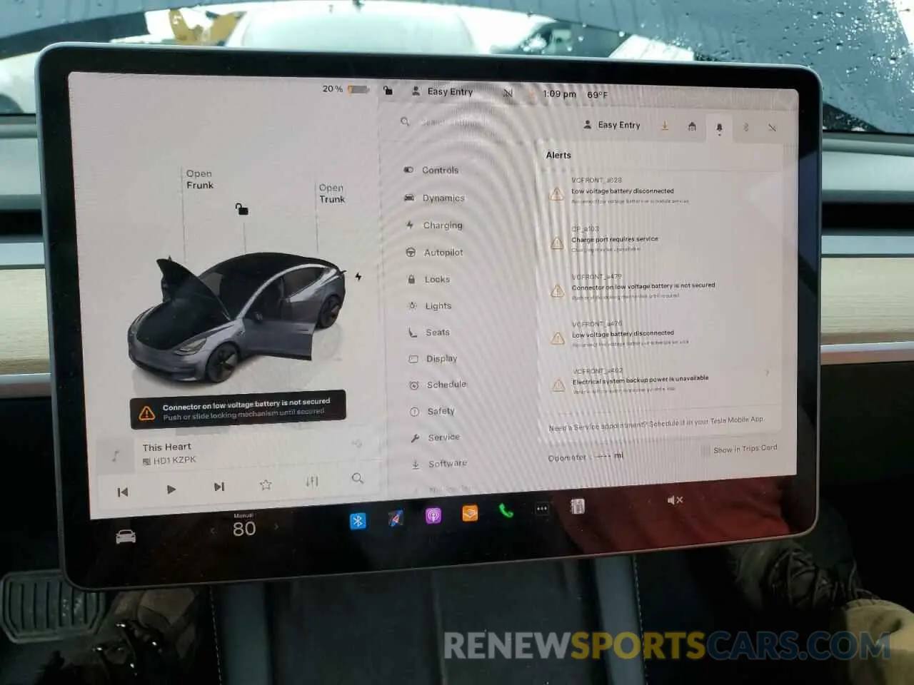9 Photograph of a damaged car 5YJ3E1EB6NF227460 TESLA MODEL 3 2022