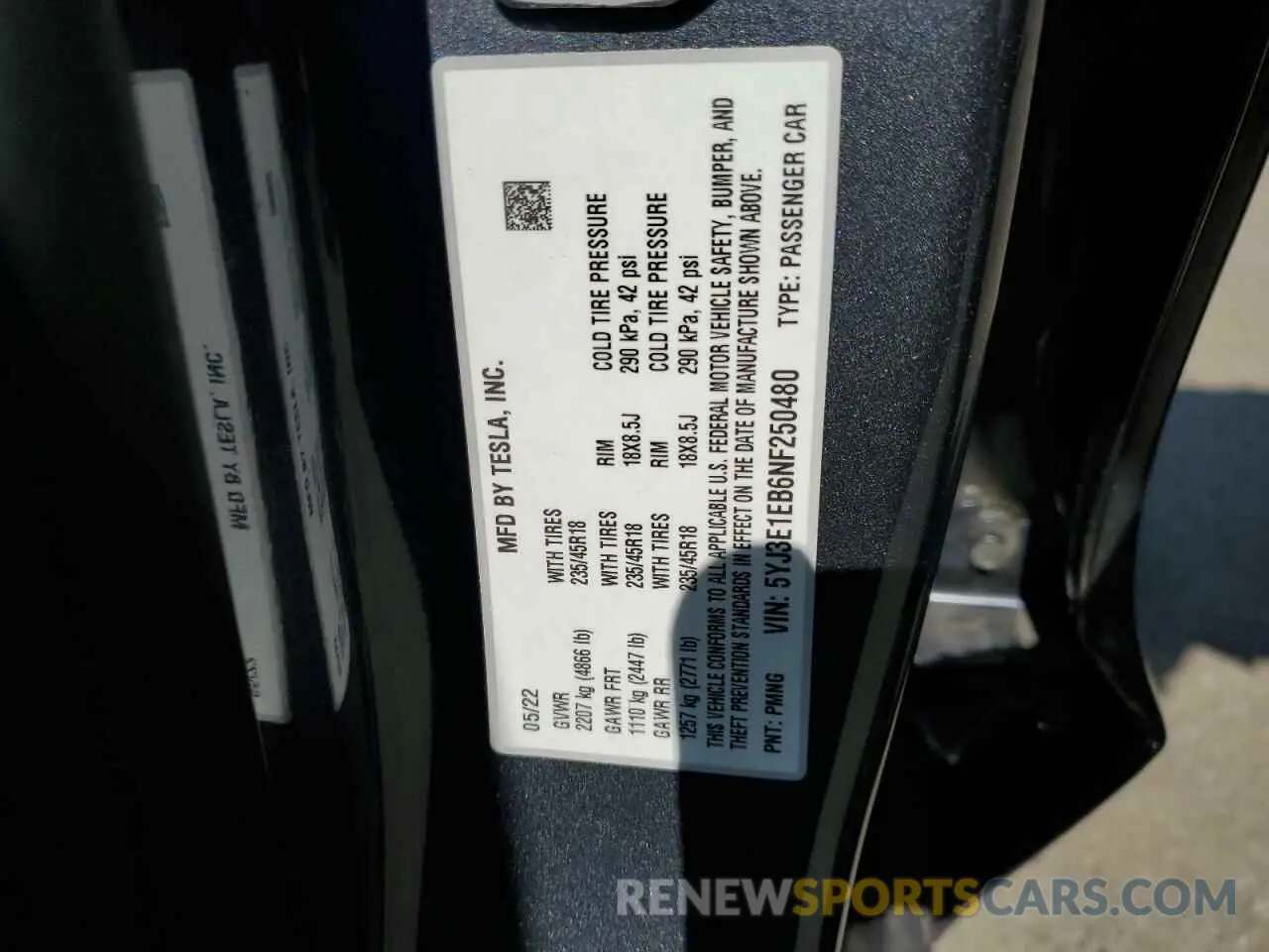 13 Photograph of a damaged car 5YJ3E1EB6NF250480 TESLA MODEL 3 2022