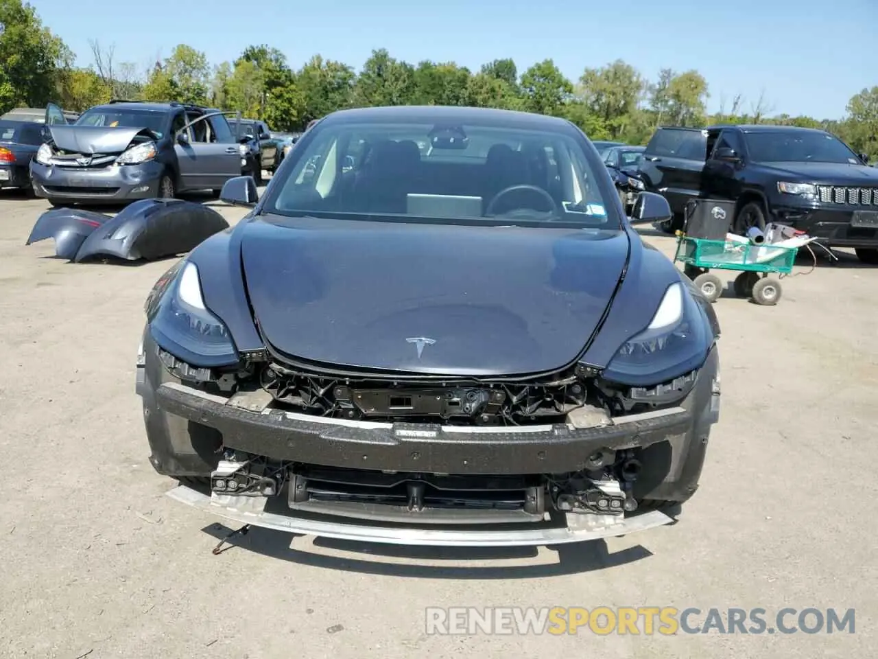 5 Photograph of a damaged car 5YJ3E1EB6NF250480 TESLA MODEL 3 2022