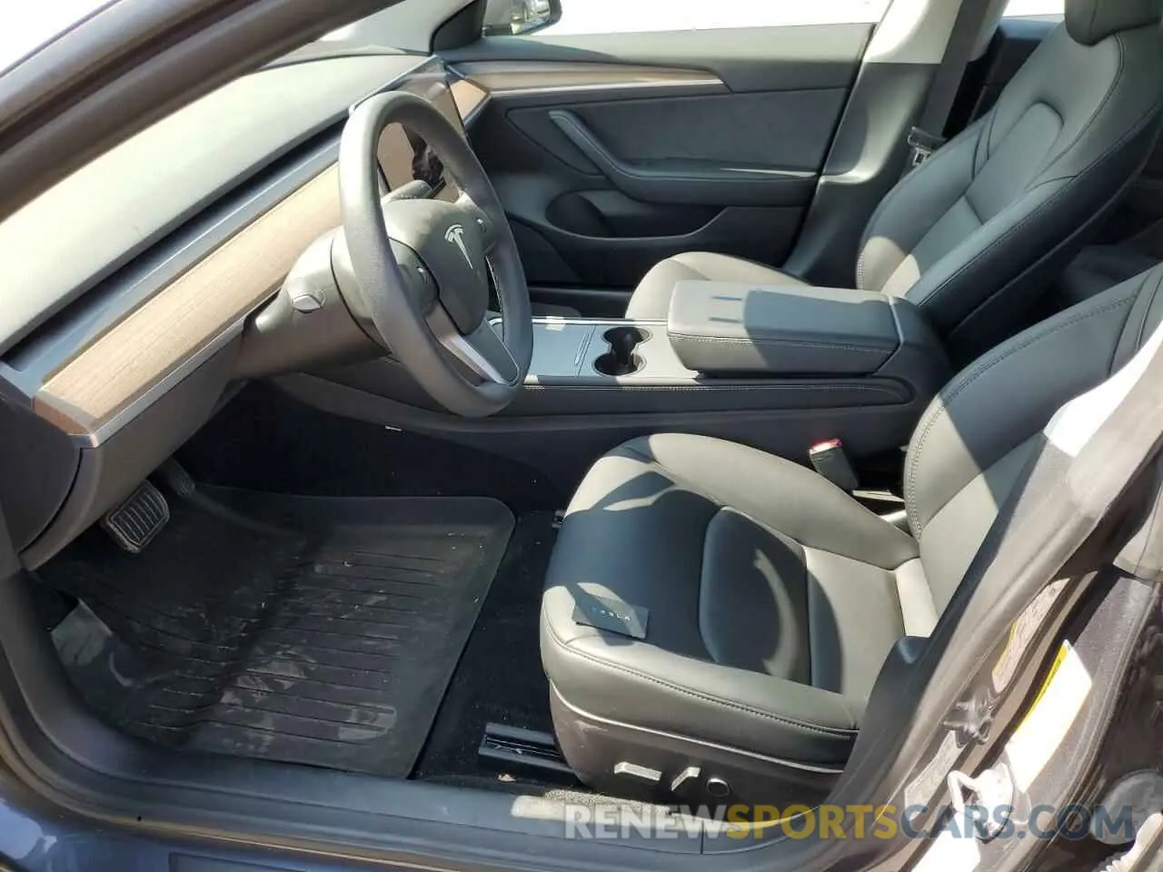 7 Photograph of a damaged car 5YJ3E1EB6NF250480 TESLA MODEL 3 2022