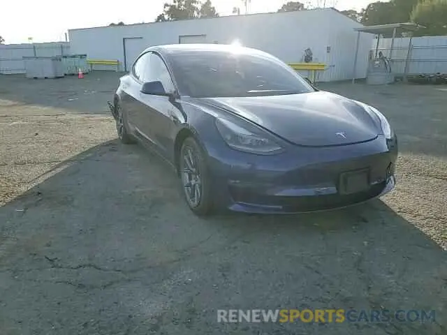11 Photograph of a damaged car 5YJ3E1EB6NF255730 TESLA MODEL 3 2022