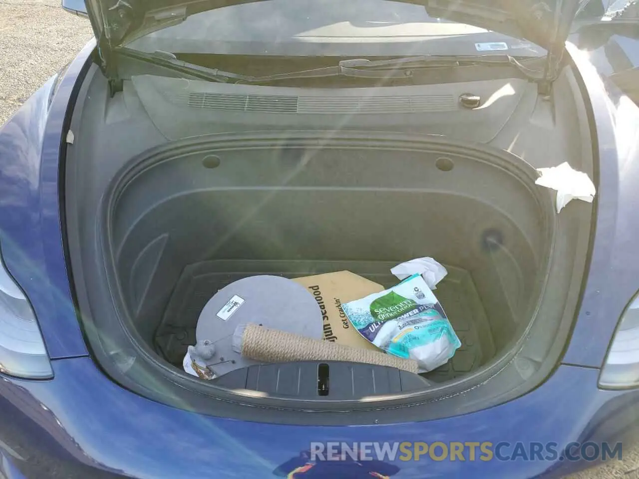 12 Photograph of a damaged car 5YJ3E1EB6NF255730 TESLA MODEL 3 2022