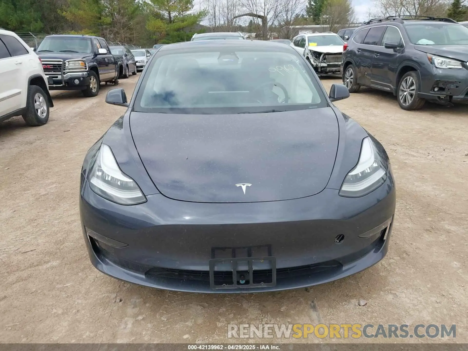 13 Photograph of a damaged car 5YJ3E1EB6NF260118 TESLA MODEL 3 2022
