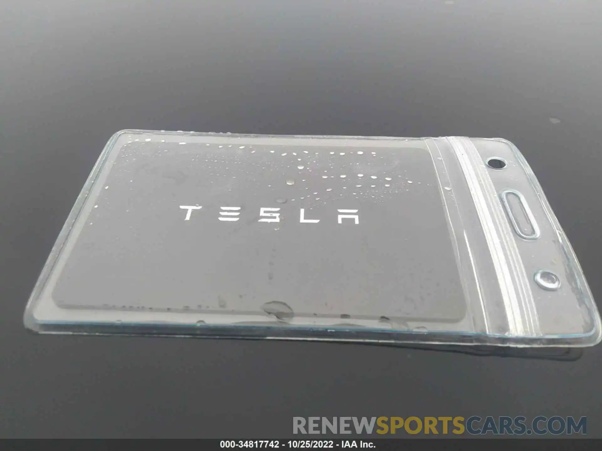 11 Photograph of a damaged car 5YJ3E1EB6NF261723 TESLA MODEL 3 2022