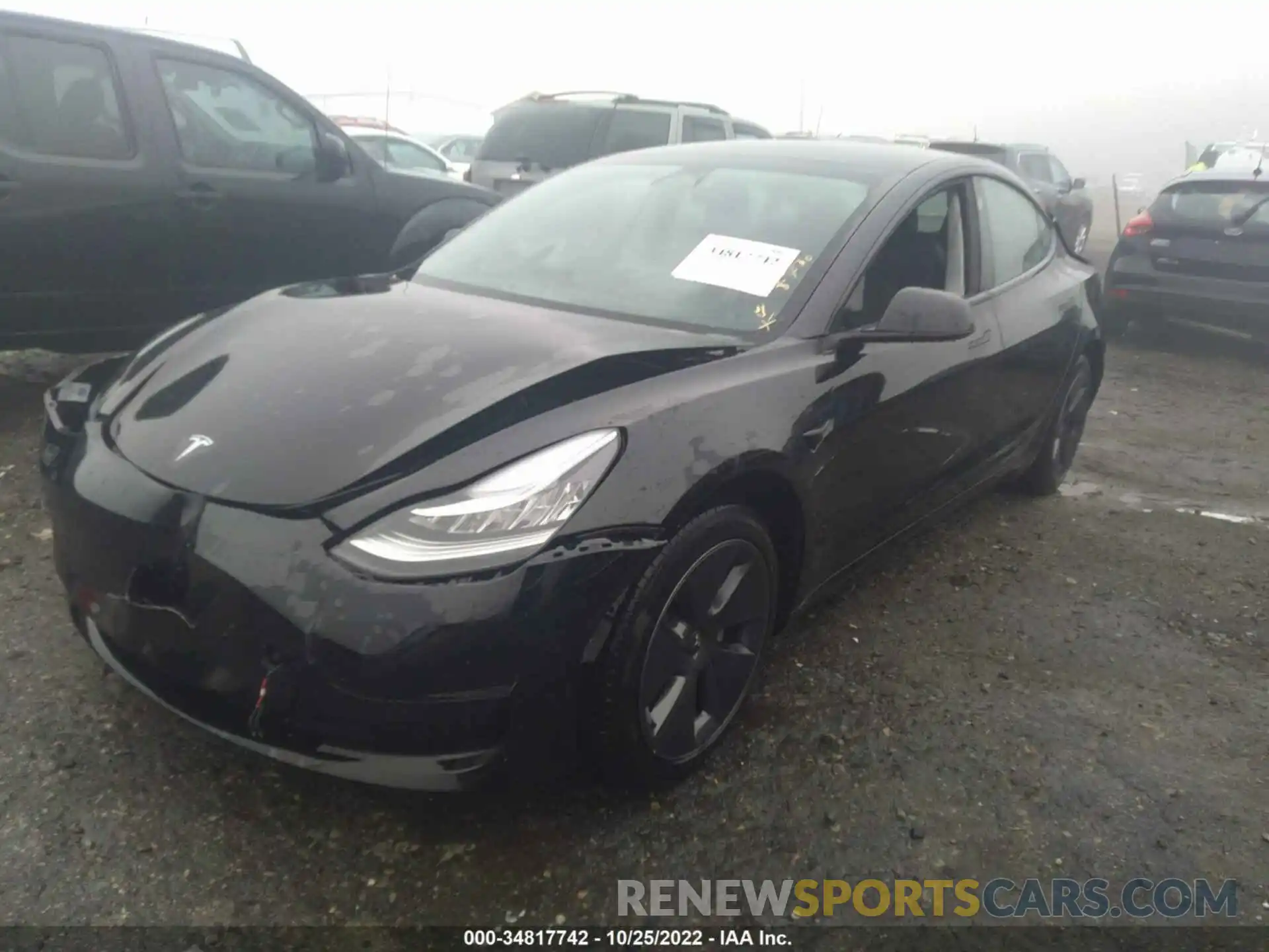 2 Photograph of a damaged car 5YJ3E1EB6NF261723 TESLA MODEL 3 2022