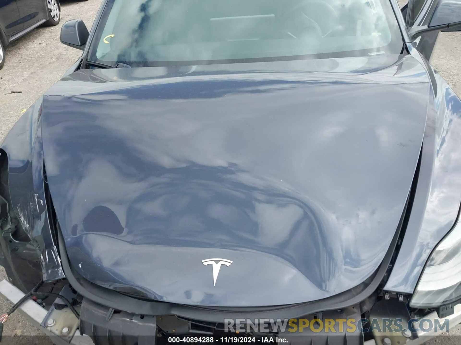10 Photograph of a damaged car 5YJ3E1EB6NF264489 TESLA MODEL 3 2022