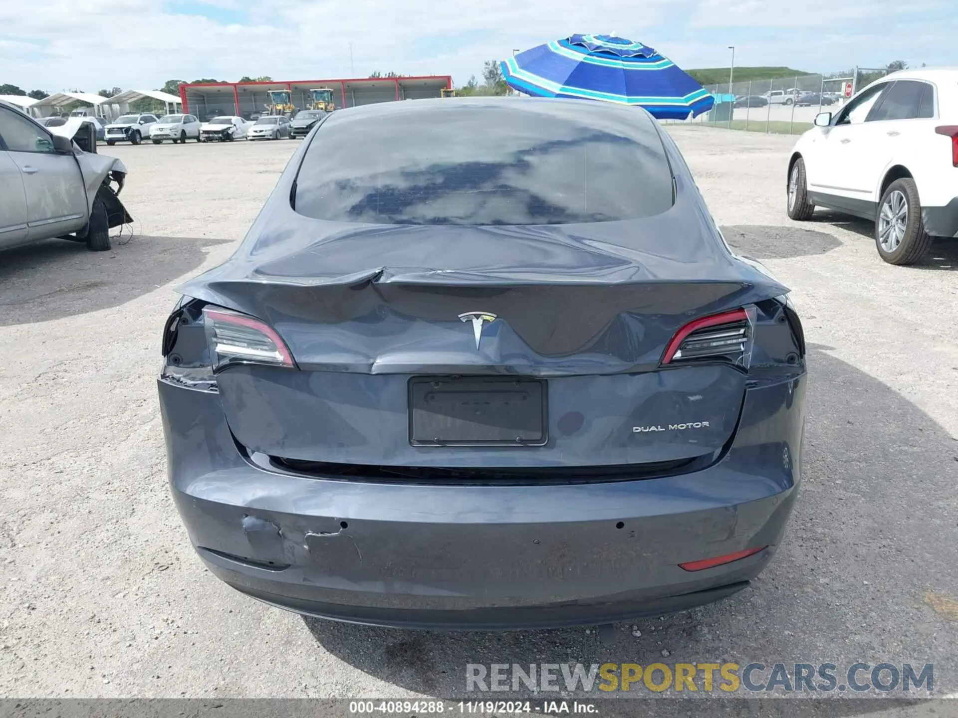 16 Photograph of a damaged car 5YJ3E1EB6NF264489 TESLA MODEL 3 2022