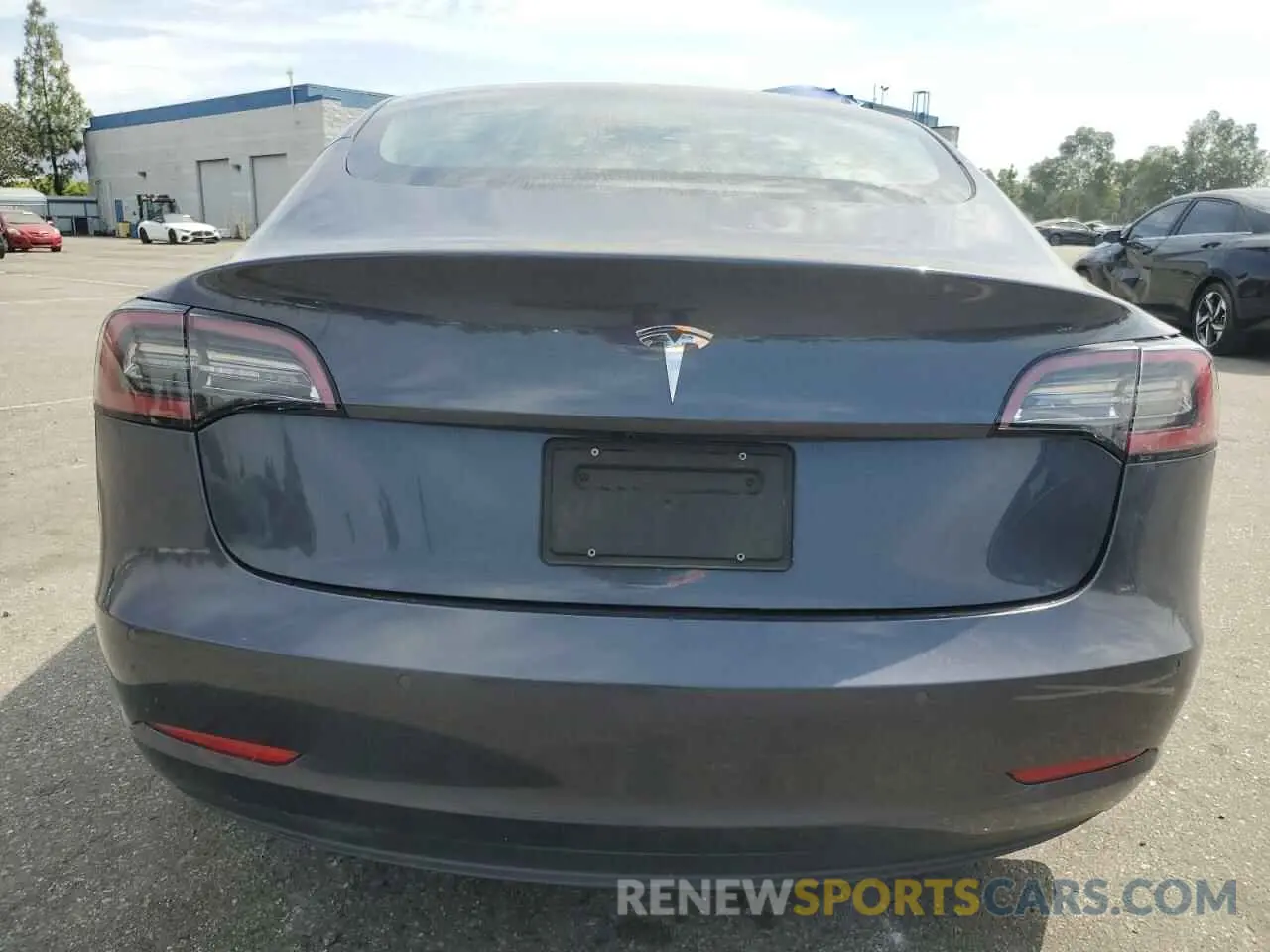 6 Photograph of a damaged car 5YJ3E1EB6NF264623 TESLA MODEL 3 2022