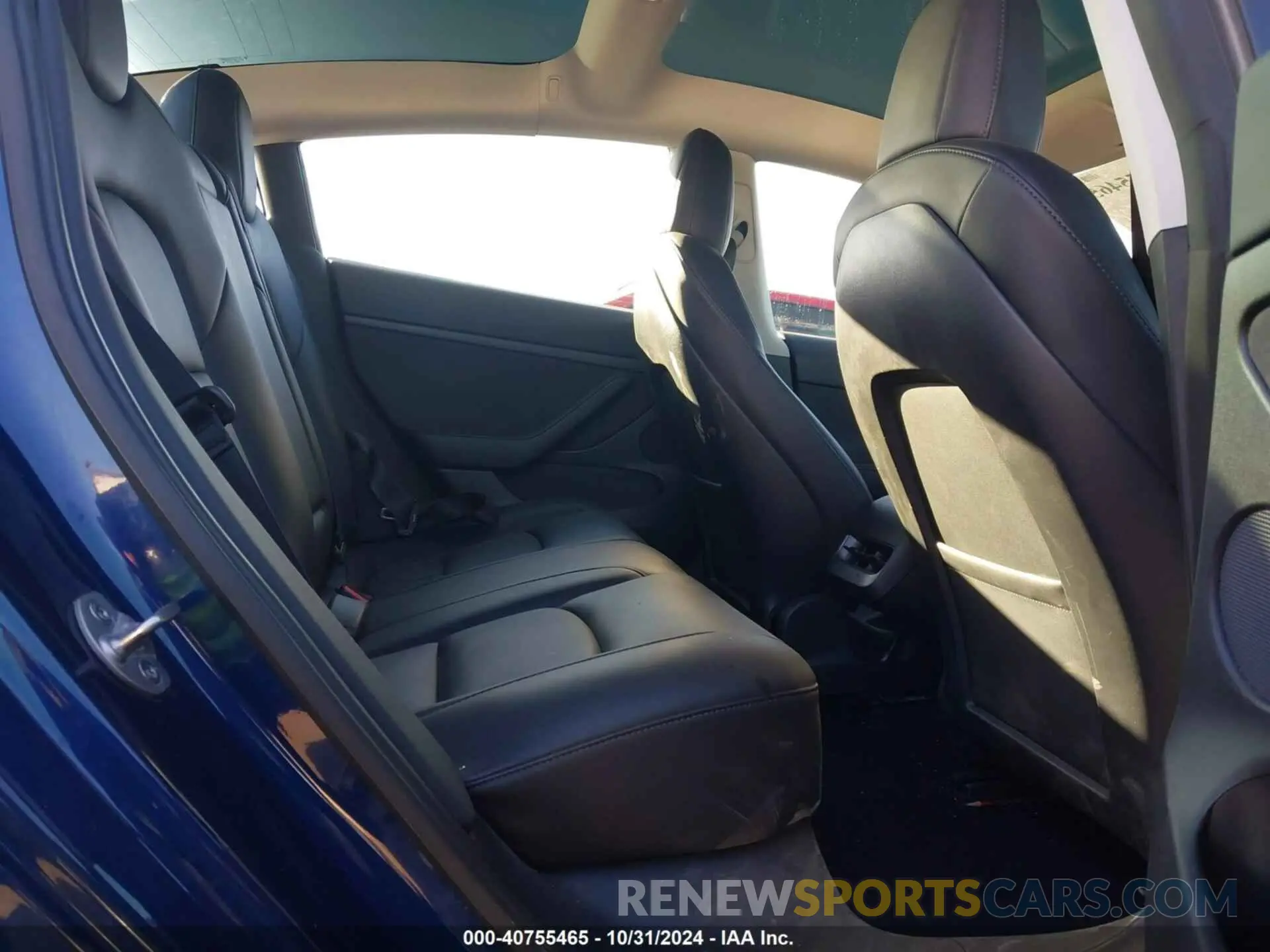8 Photograph of a damaged car 5YJ3E1EB6NF294155 TESLA MODEL 3 2022