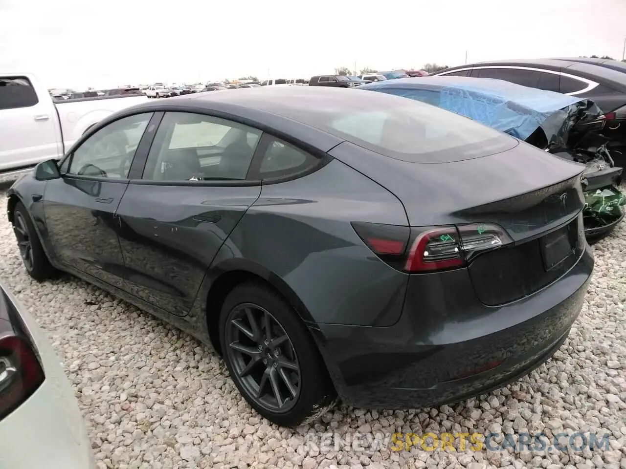 2 Photograph of a damaged car 5YJ3E1EB6NF297038 TESLA MODEL 3 2022