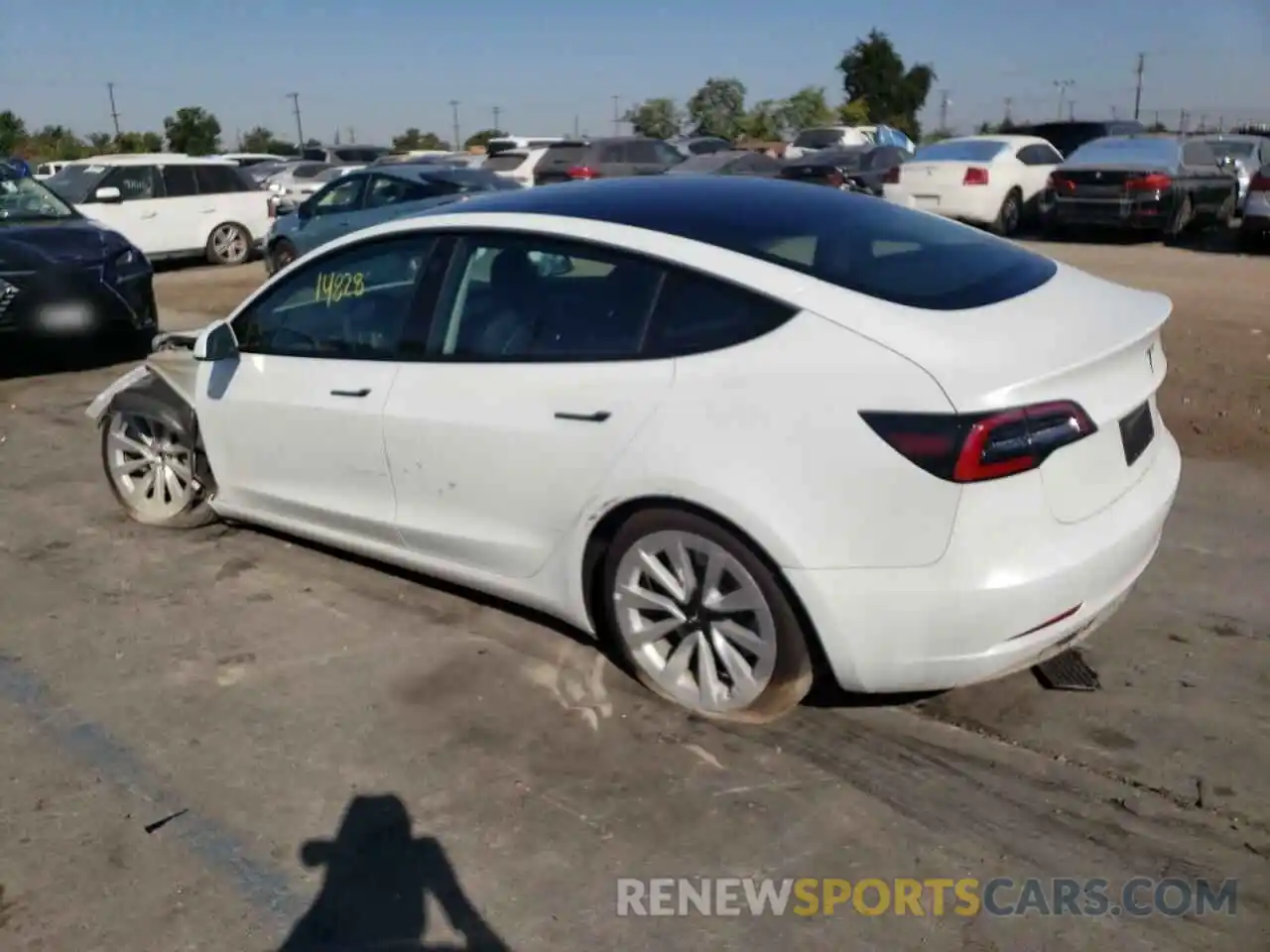 2 Photograph of a damaged car 5YJ3E1EB6NF300472 TESLA MODEL 3 2022