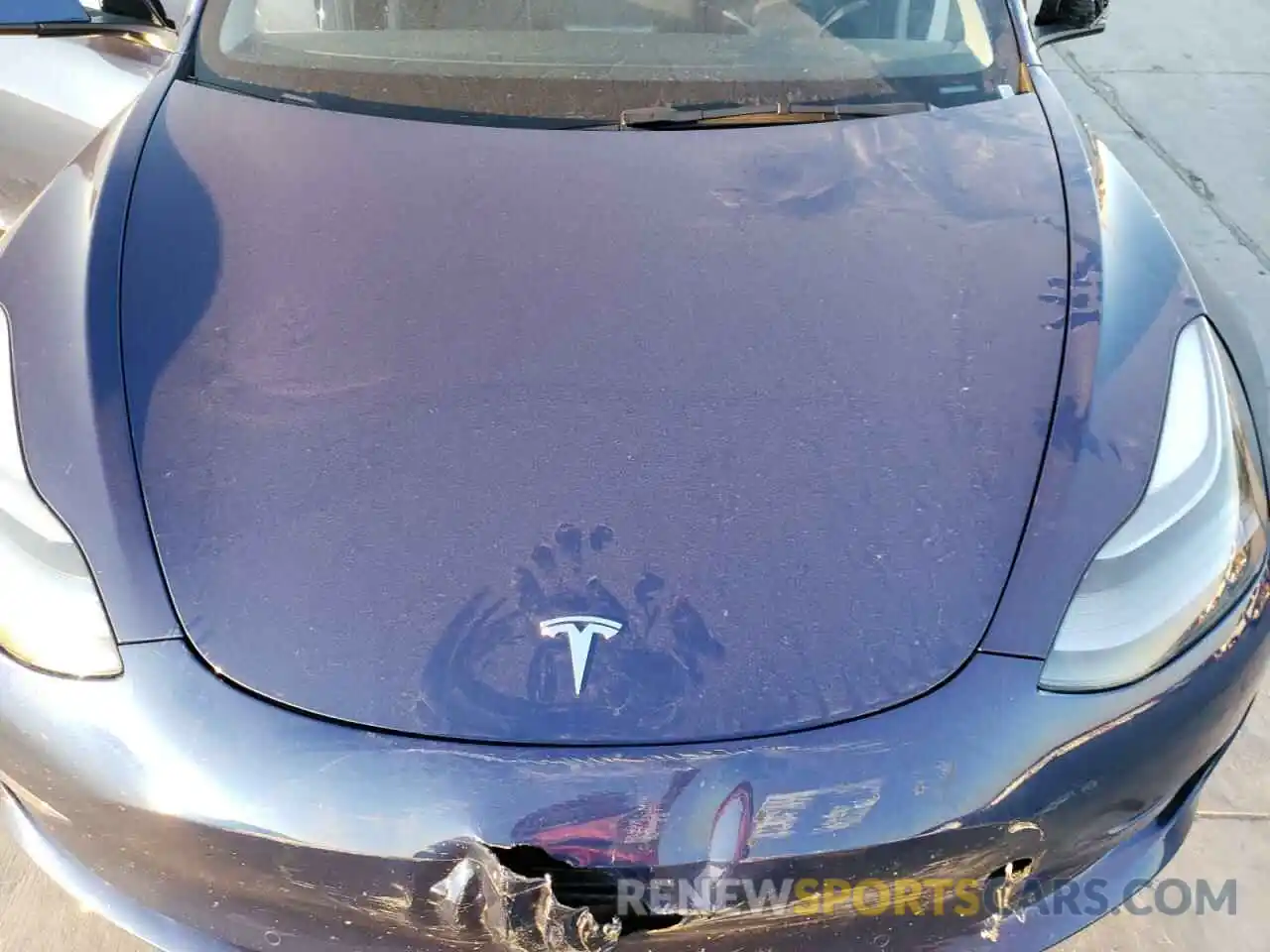 11 Photograph of a damaged car 5YJ3E1EB6NF305025 TESLA MODEL 3 2022