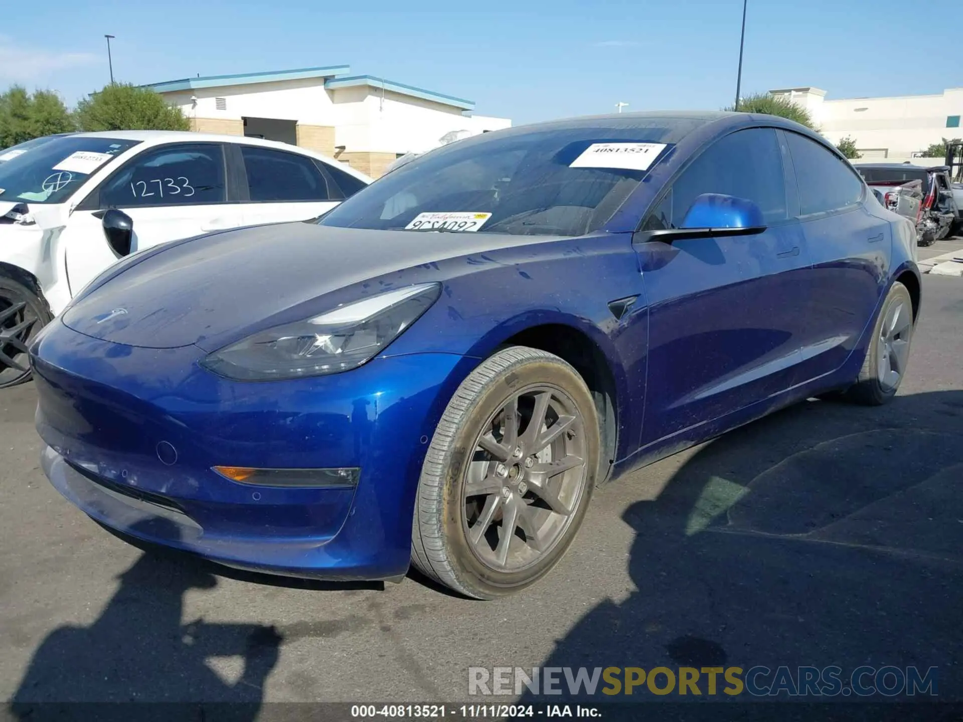 2 Photograph of a damaged car 5YJ3E1EB6NF325811 TESLA MODEL 3 2022