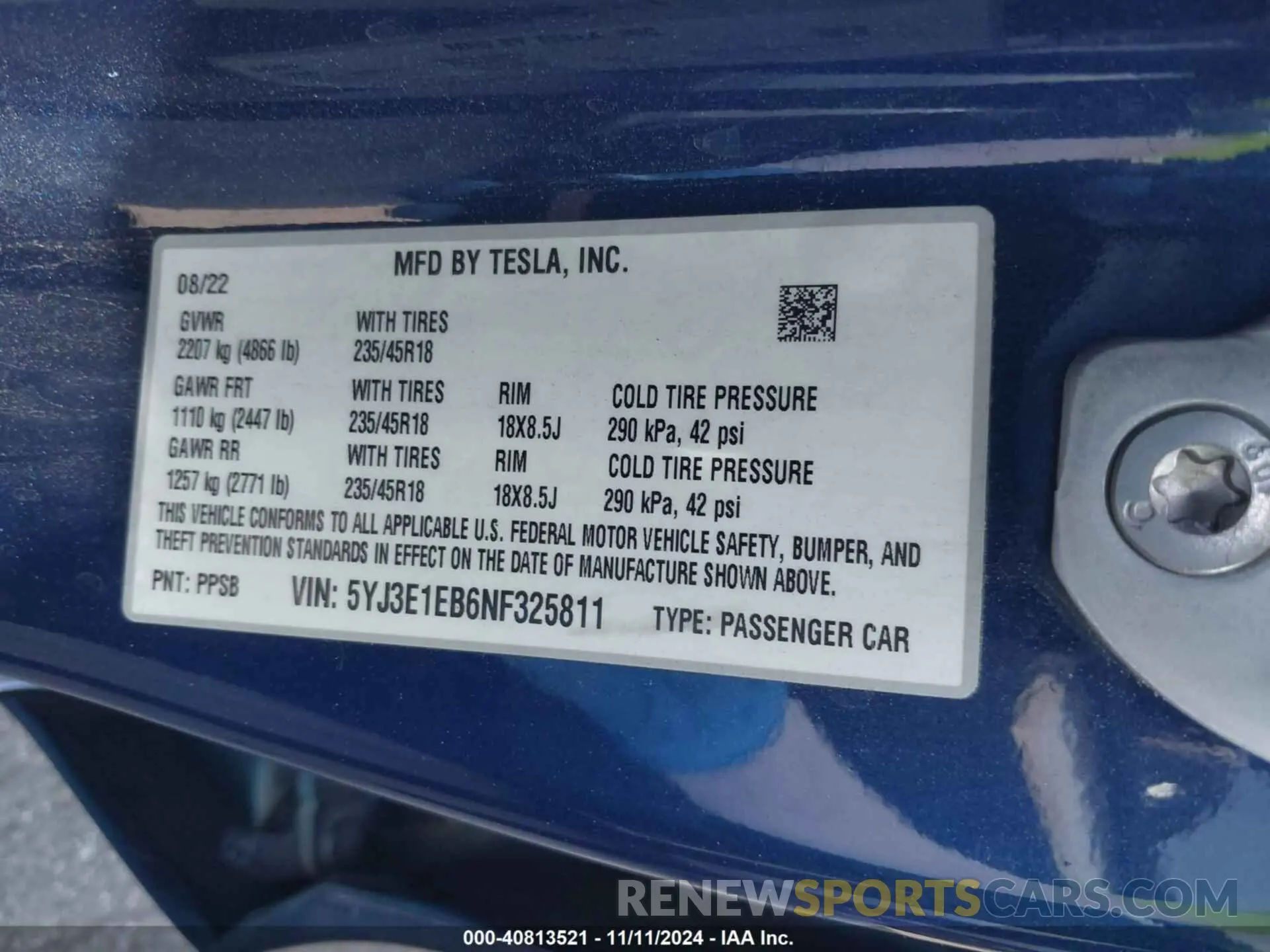 9 Photograph of a damaged car 5YJ3E1EB6NF325811 TESLA MODEL 3 2022