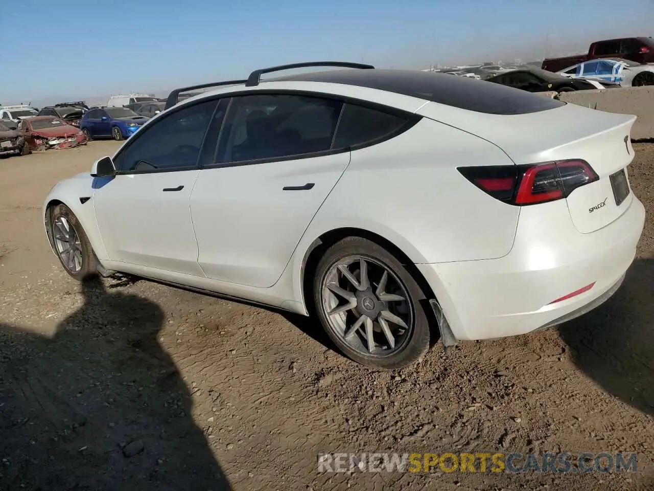 2 Photograph of a damaged car 5YJ3E1EB6NF341314 TESLA MODEL 3 2022