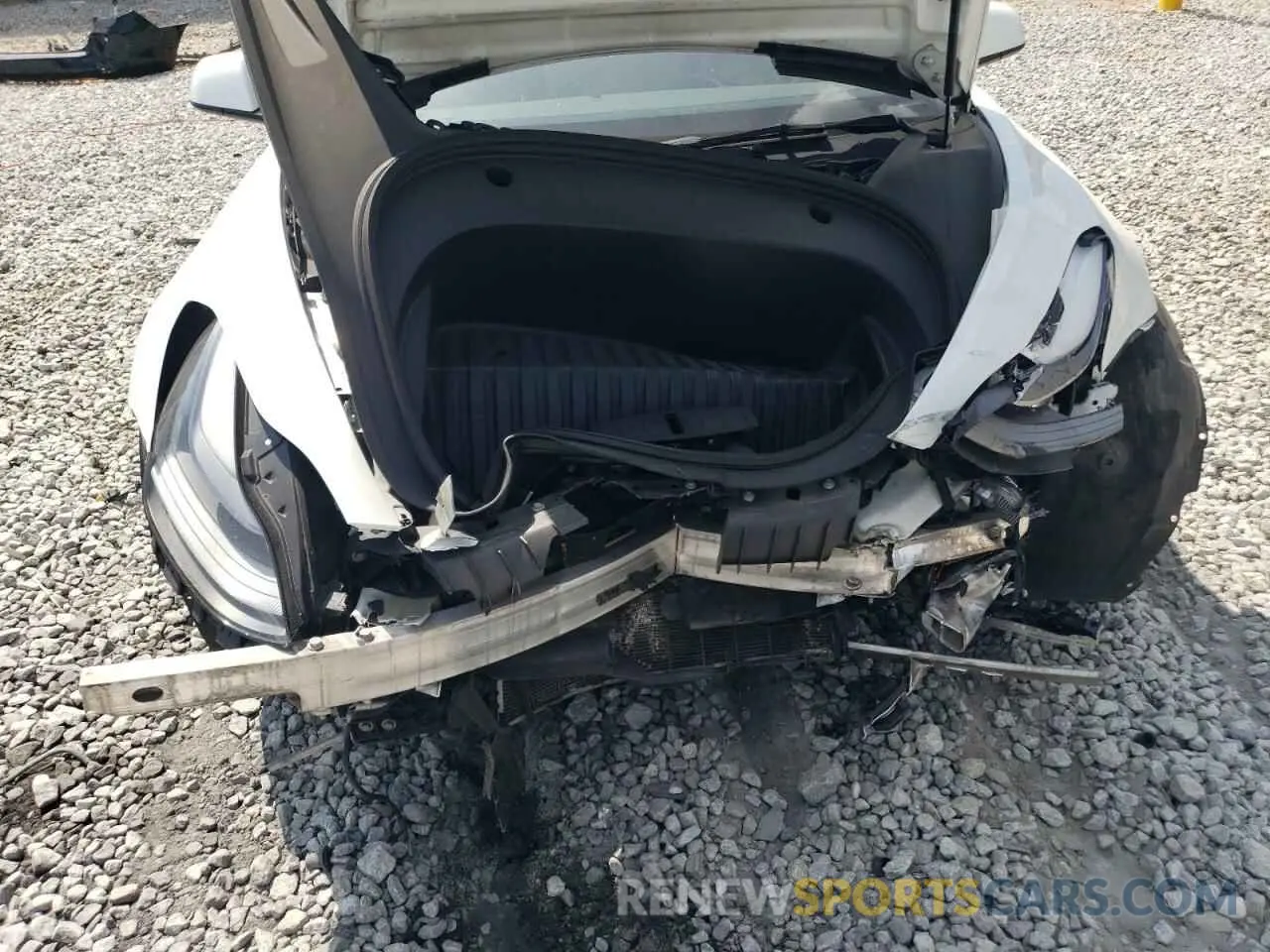 11 Photograph of a damaged car 5YJ3E1EB7NF105321 TESLA MODEL 3 2022