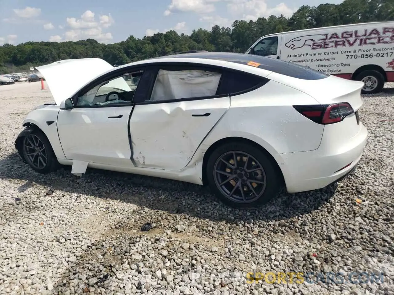 2 Photograph of a damaged car 5YJ3E1EB7NF105321 TESLA MODEL 3 2022