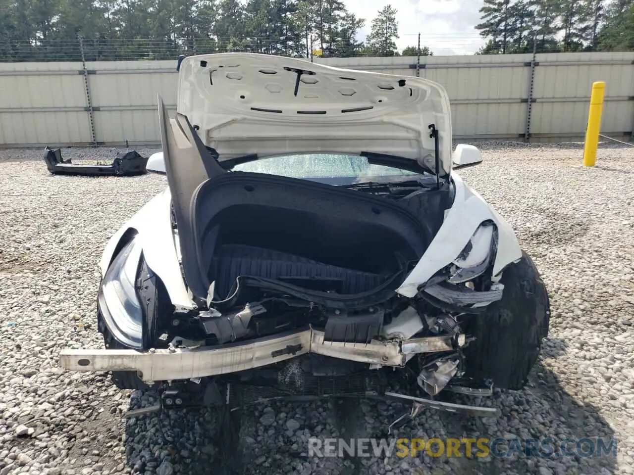 5 Photograph of a damaged car 5YJ3E1EB7NF105321 TESLA MODEL 3 2022