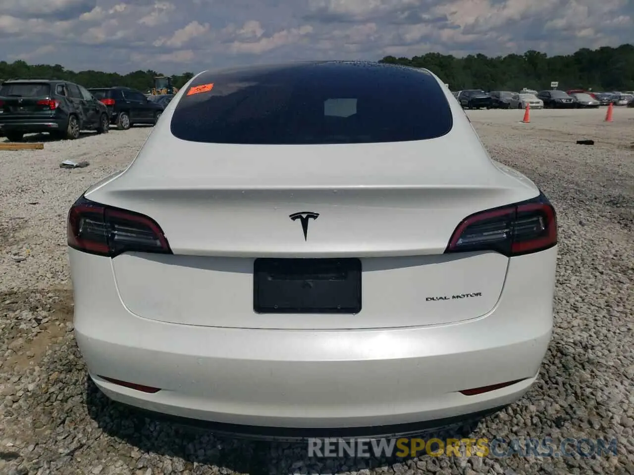6 Photograph of a damaged car 5YJ3E1EB7NF105321 TESLA MODEL 3 2022