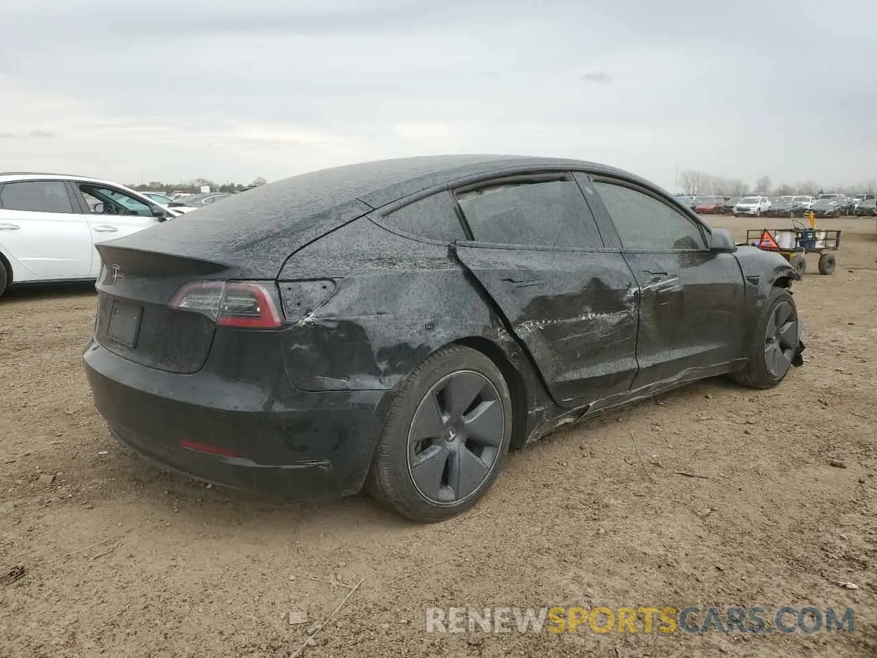 3 Photograph of a damaged car 5YJ3E1EB7NF110261 TESLA MODEL 3 2022