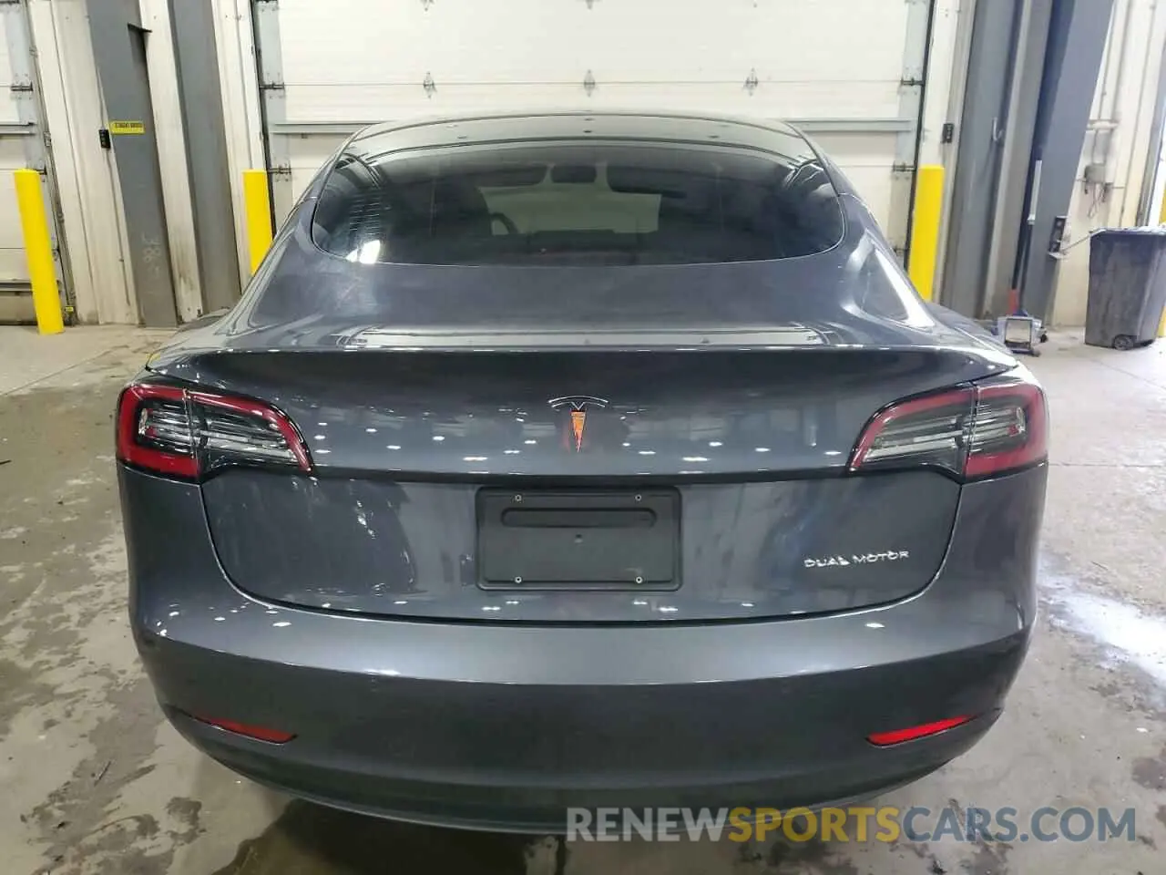 6 Photograph of a damaged car 5YJ3E1EB7NF127870 TESLA MODEL 3 2022