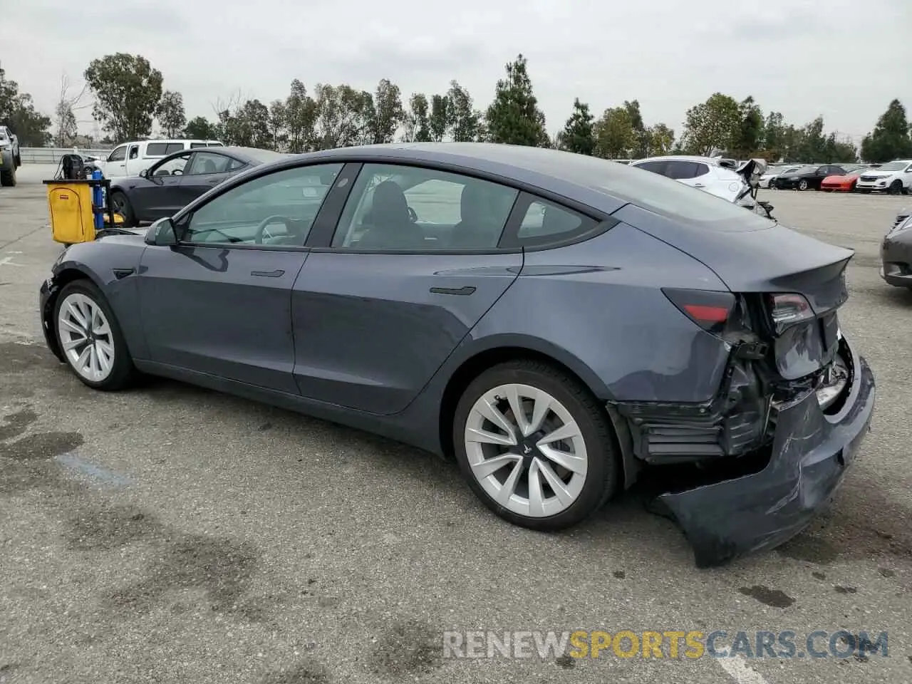 2 Photograph of a damaged car 5YJ3E1EB7NF131613 TESLA MODEL 3 2022