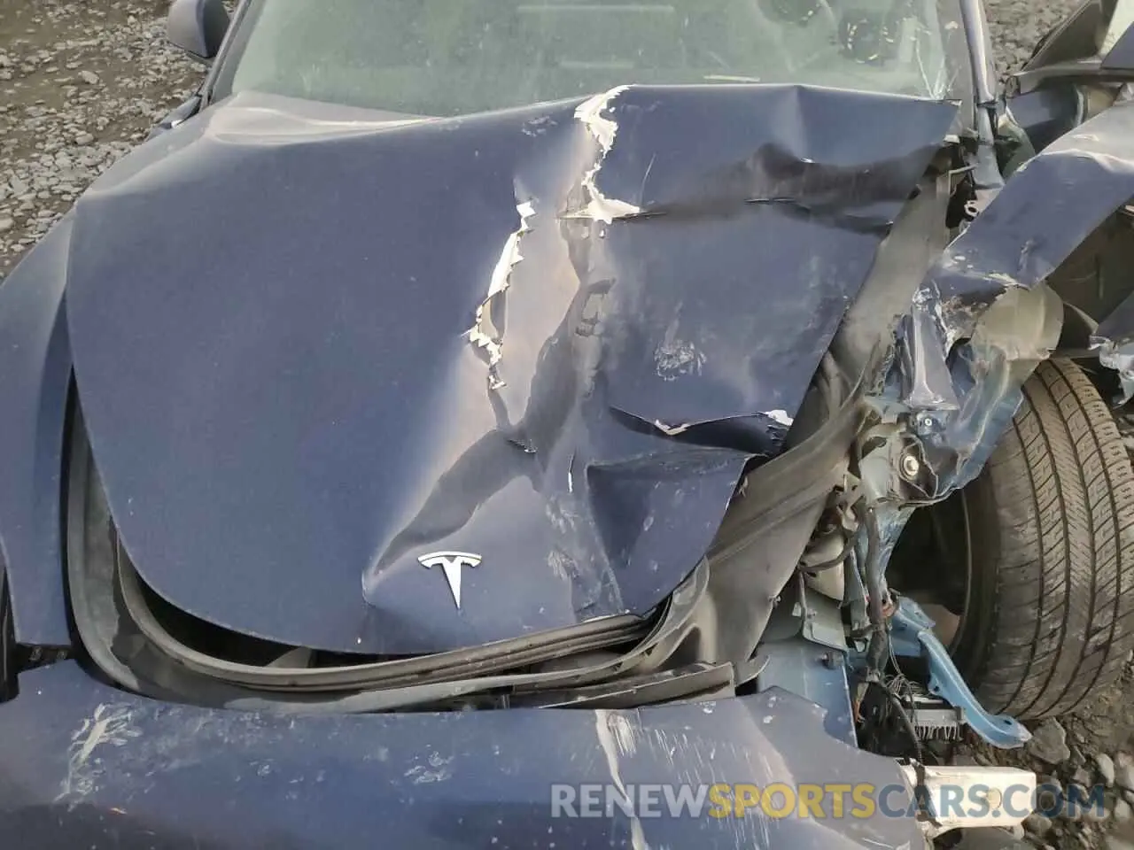 11 Photograph of a damaged car 5YJ3E1EB7NF143938 TESLA MODEL 3 2022