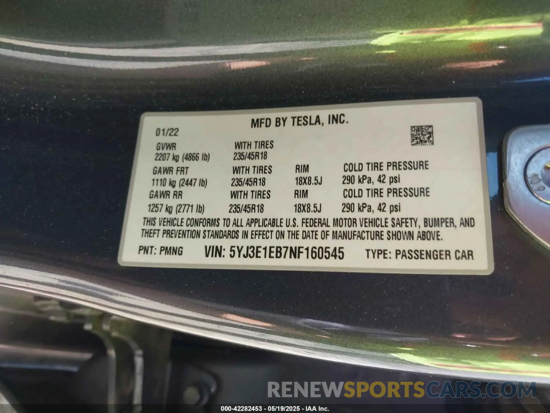 9 Photograph of a damaged car 5YJ3E1EB7NF160545 TESLA MODEL 3 2022