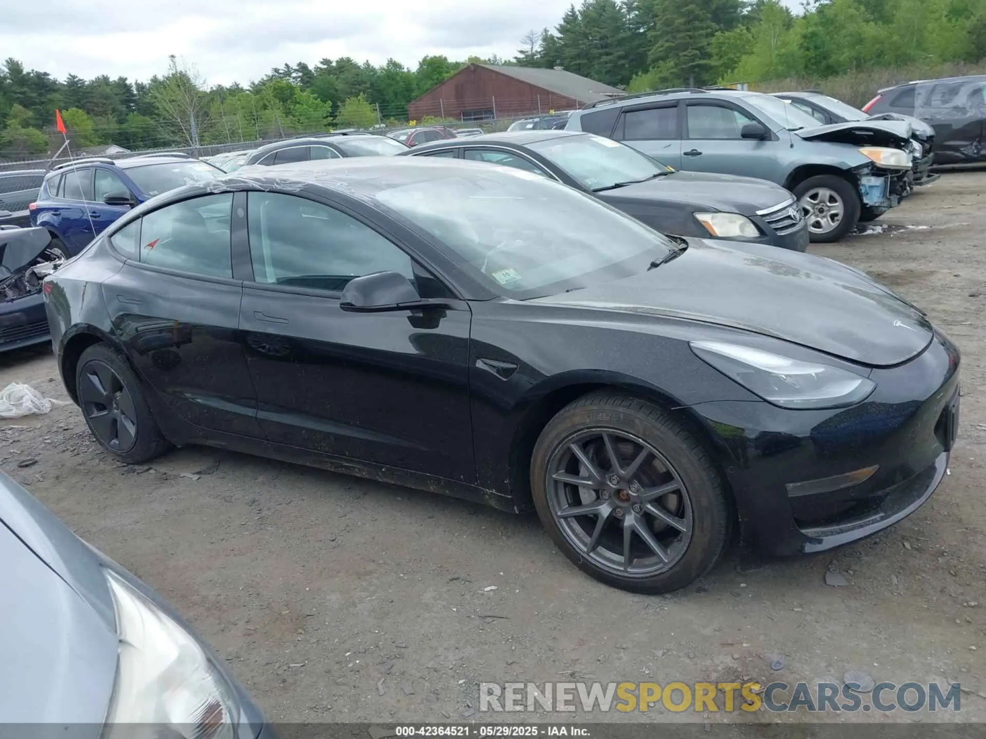 13 Photograph of a damaged car 5YJ3E1EB7NF165647 TESLA MODEL 3 2022