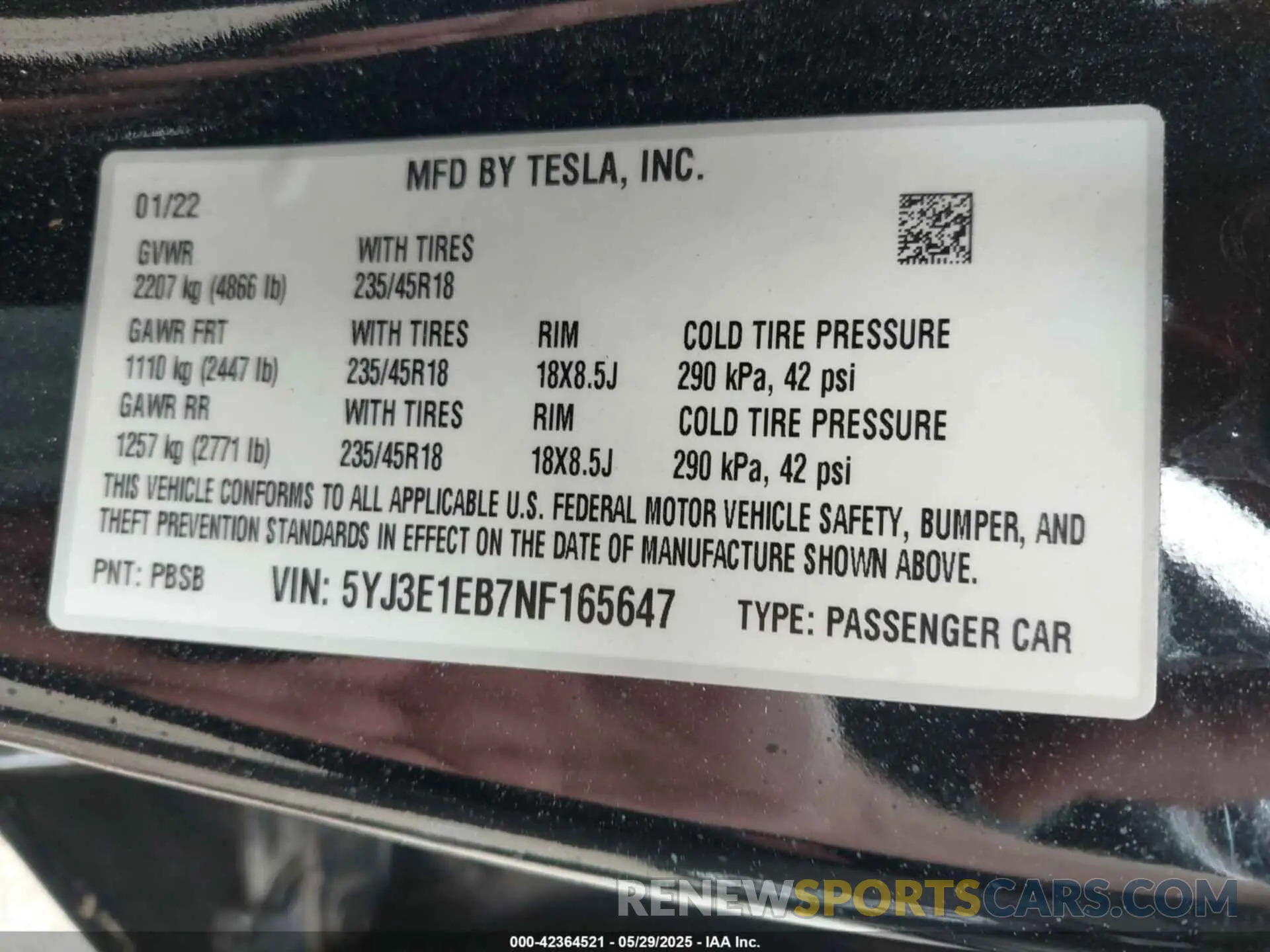 9 Photograph of a damaged car 5YJ3E1EB7NF165647 TESLA MODEL 3 2022