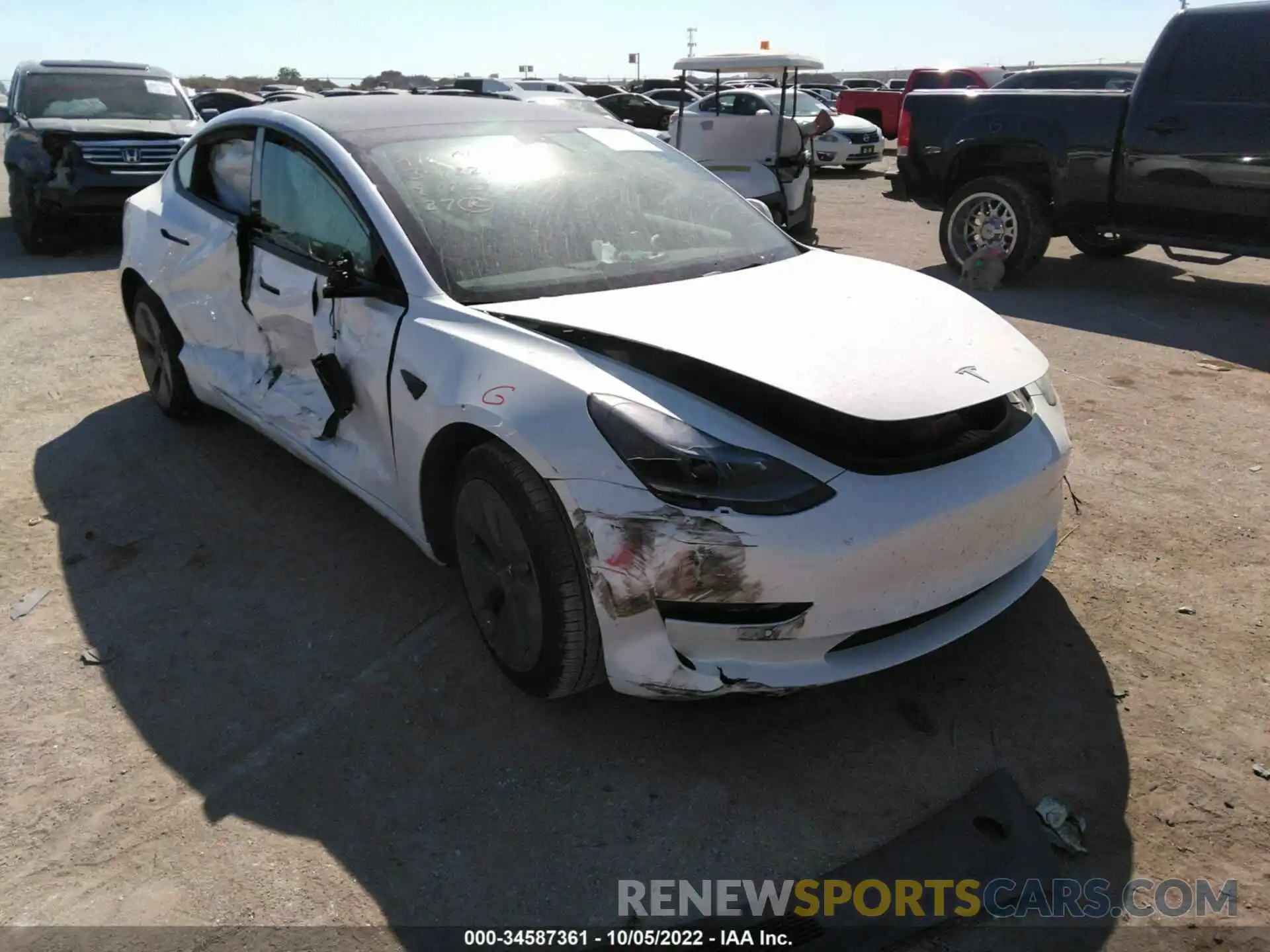 1 Photograph of a damaged car 5YJ3E1EB7NF172498 TESLA MODEL 3 2022