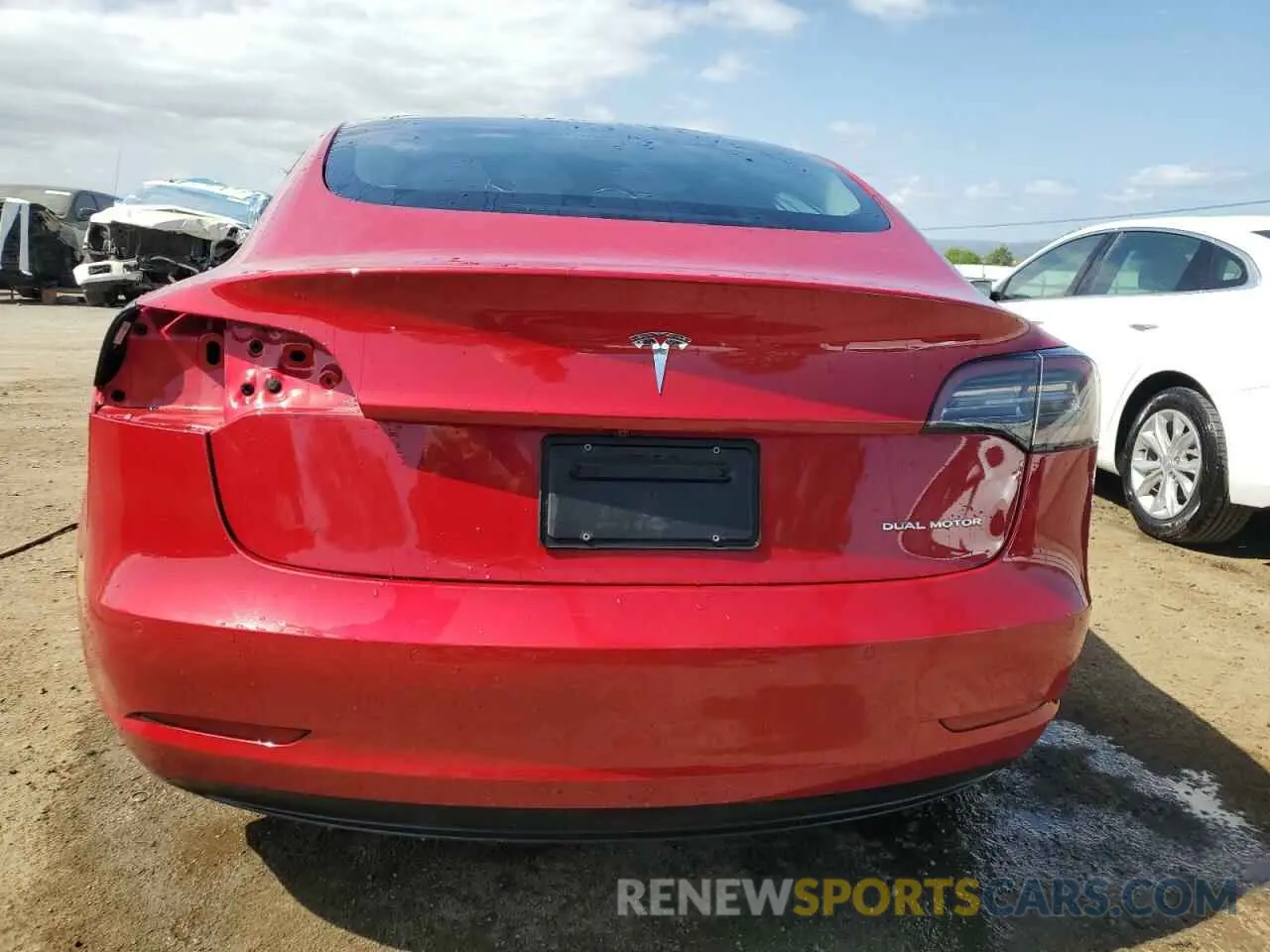 6 Photograph of a damaged car 5YJ3E1EB7NF176065 TESLA MODEL 3 2022