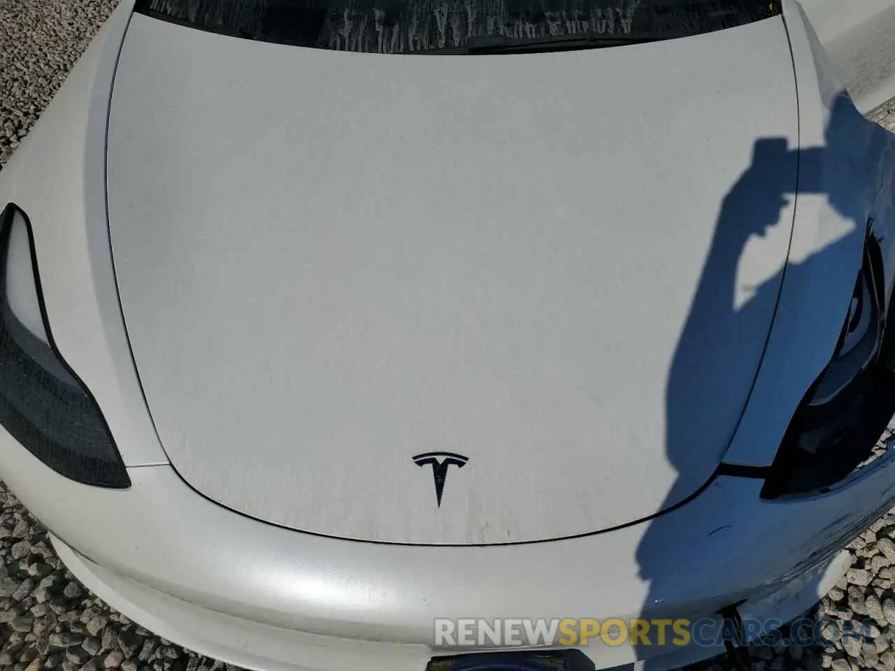 11 Photograph of a damaged car 5YJ3E1EB7NF184179 TESLA MODEL 3 2022