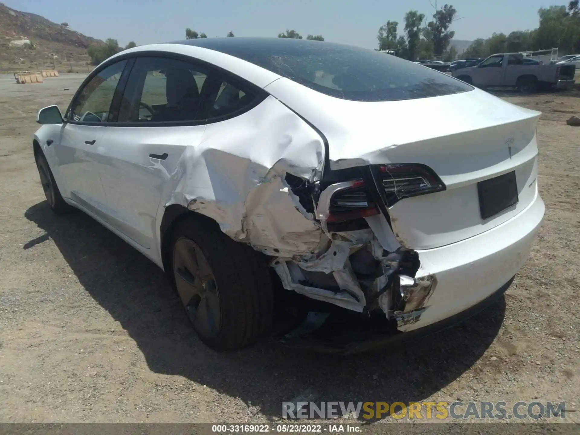 6 Photograph of a damaged car 5YJ3E1EB7NF198180 TESLA MODEL 3 2022