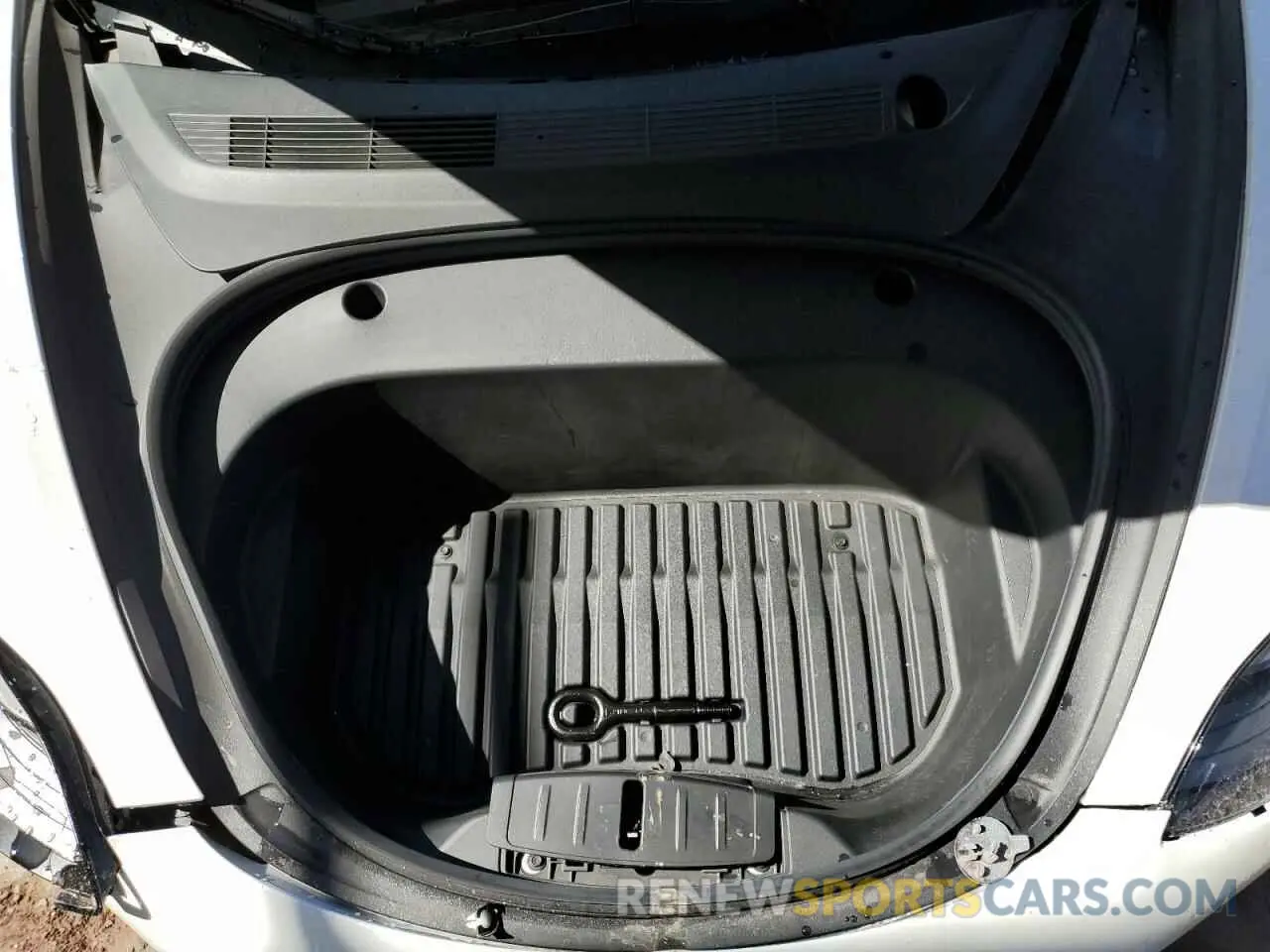 11 Photograph of a damaged car 5YJ3E1EB7NF228519 TESLA MODEL 3 2022