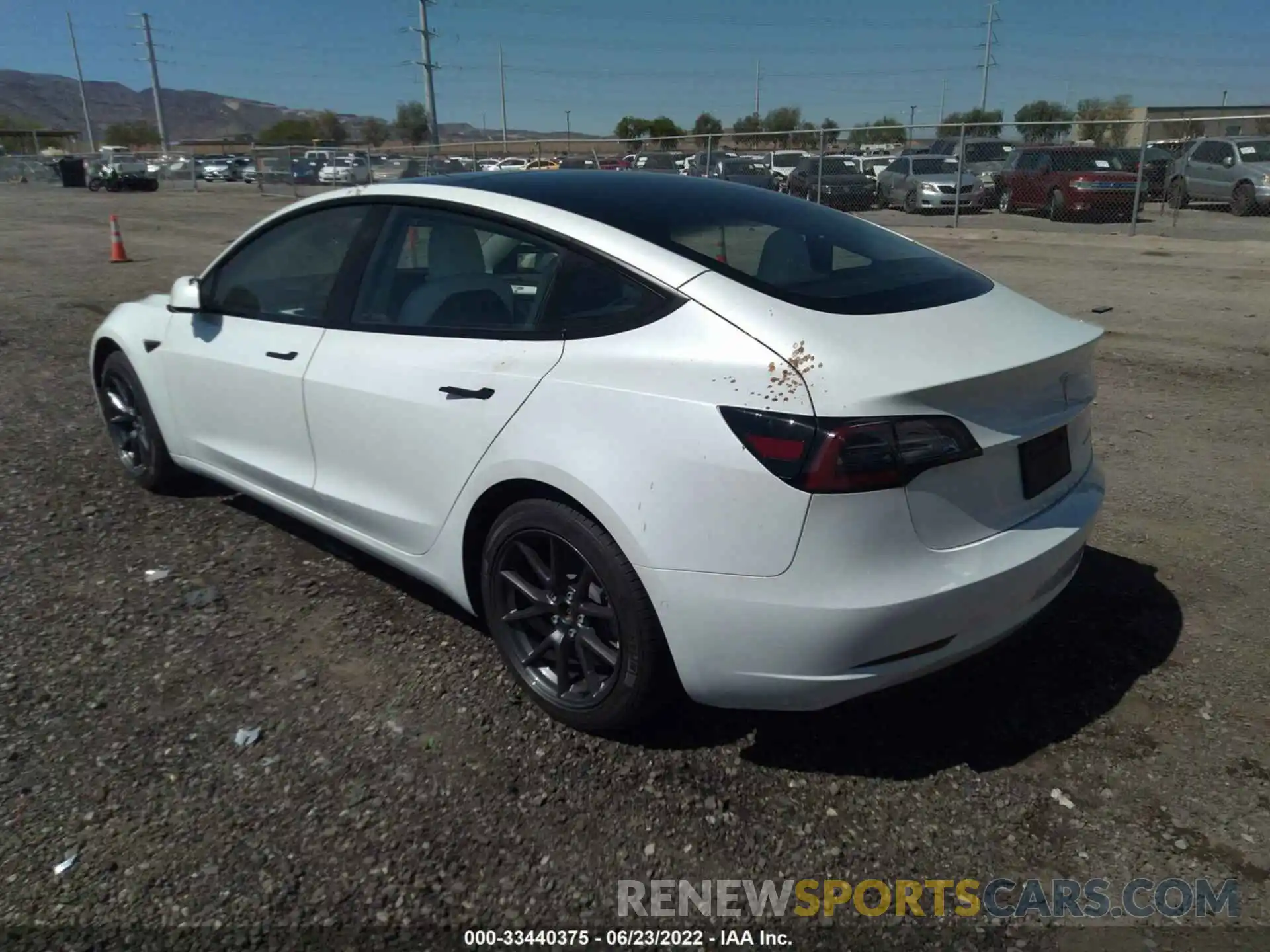 3 Photograph of a damaged car 5YJ3E1EB7NF228522 TESLA MODEL 3 2022